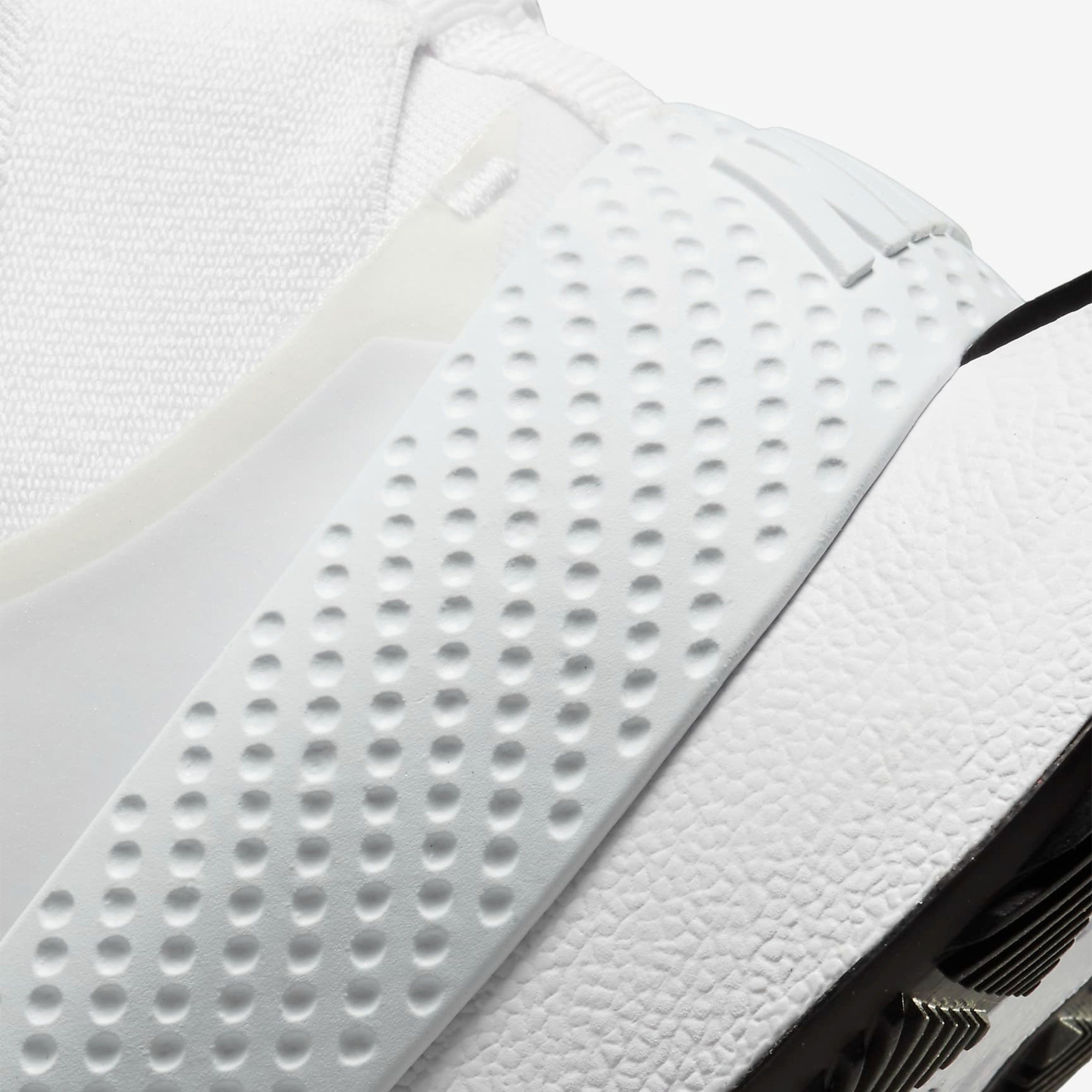 Nike Go Flyease Kadın Beyaz Spor Ayakkabı