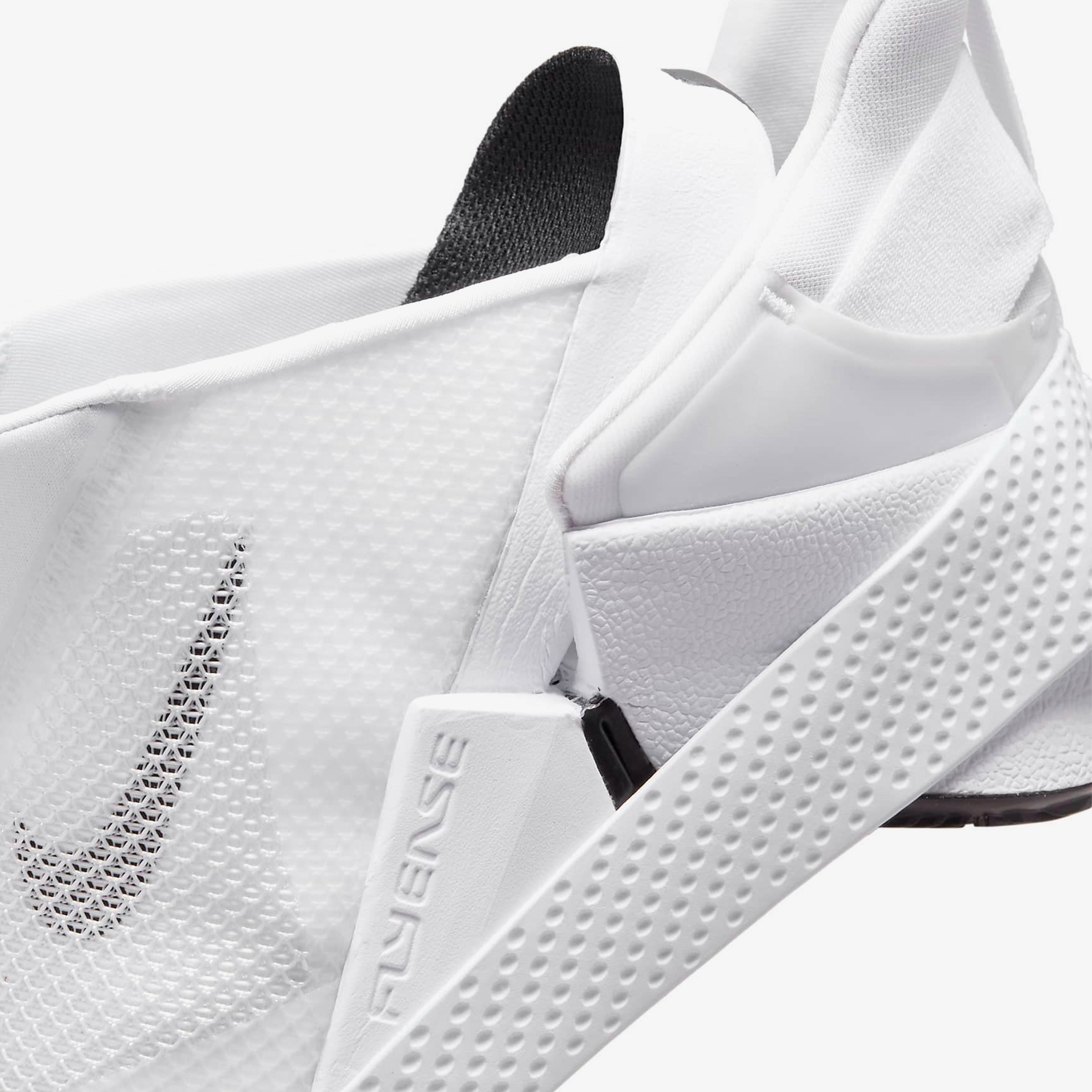 Nike Go Flyease Kadın Beyaz Spor Ayakkabı