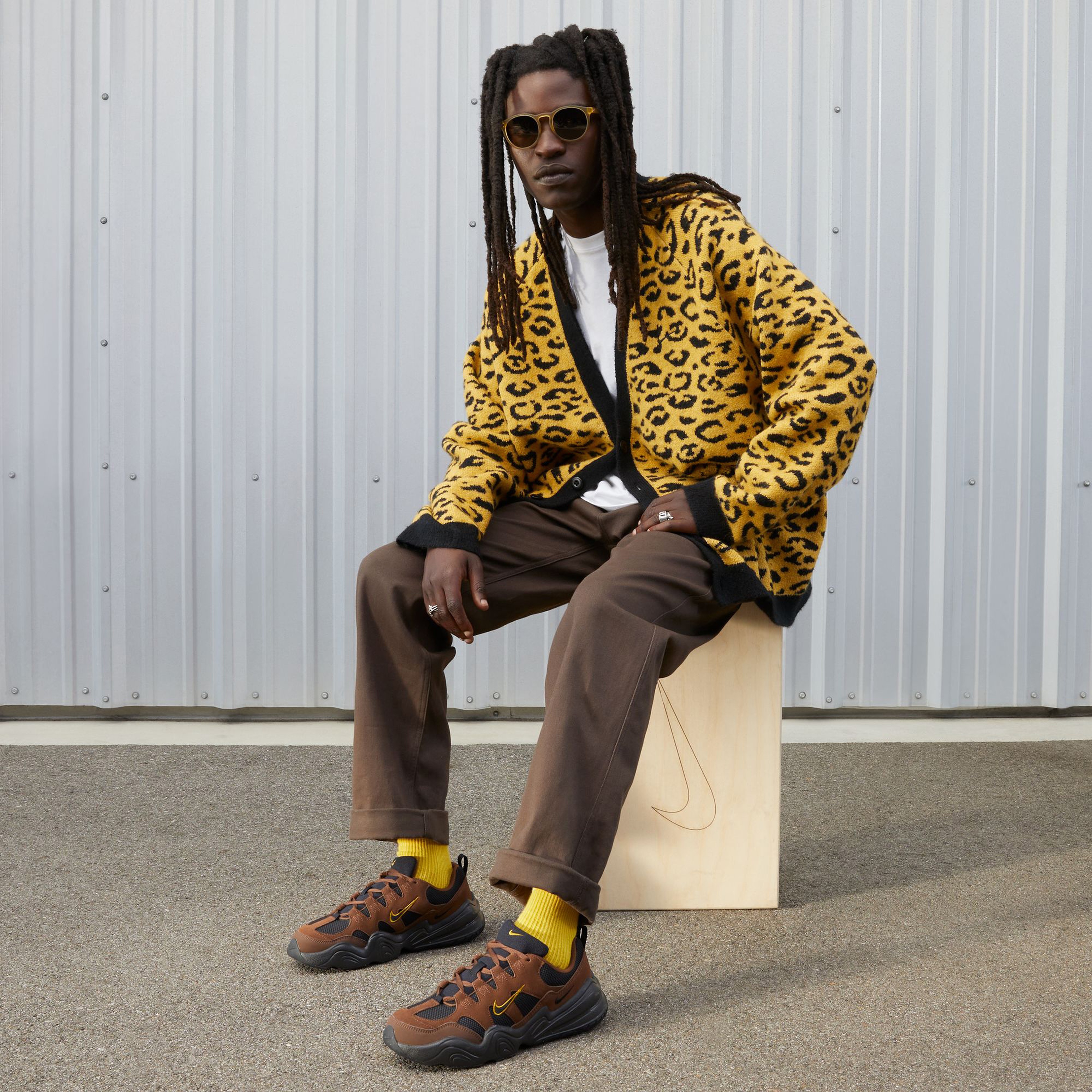 Nike Tech Hera Erkek Kahverengi/Siyah Spor Ayakkabı