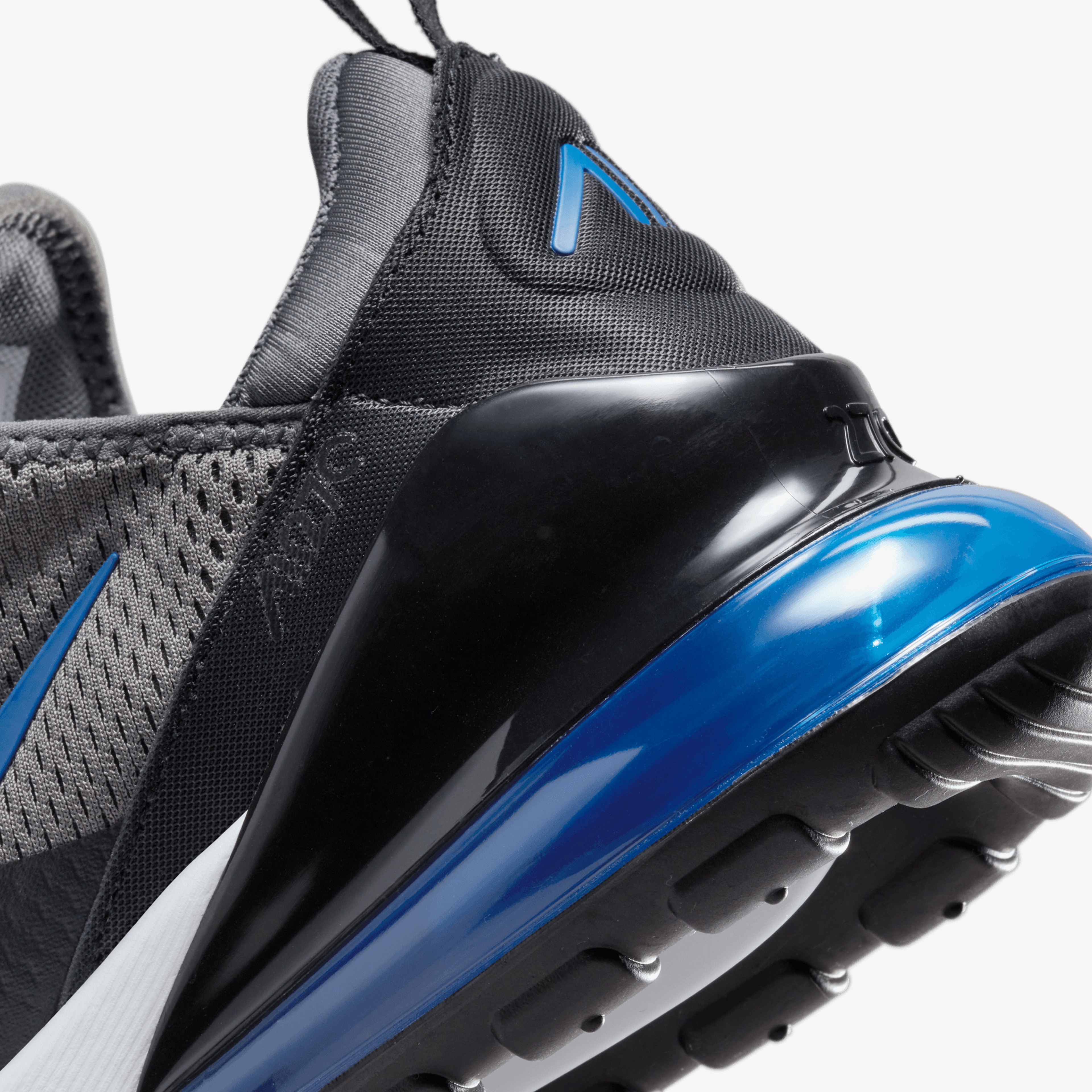 Nike Air Max 270 Erkek Gri Spor Ayakkabı