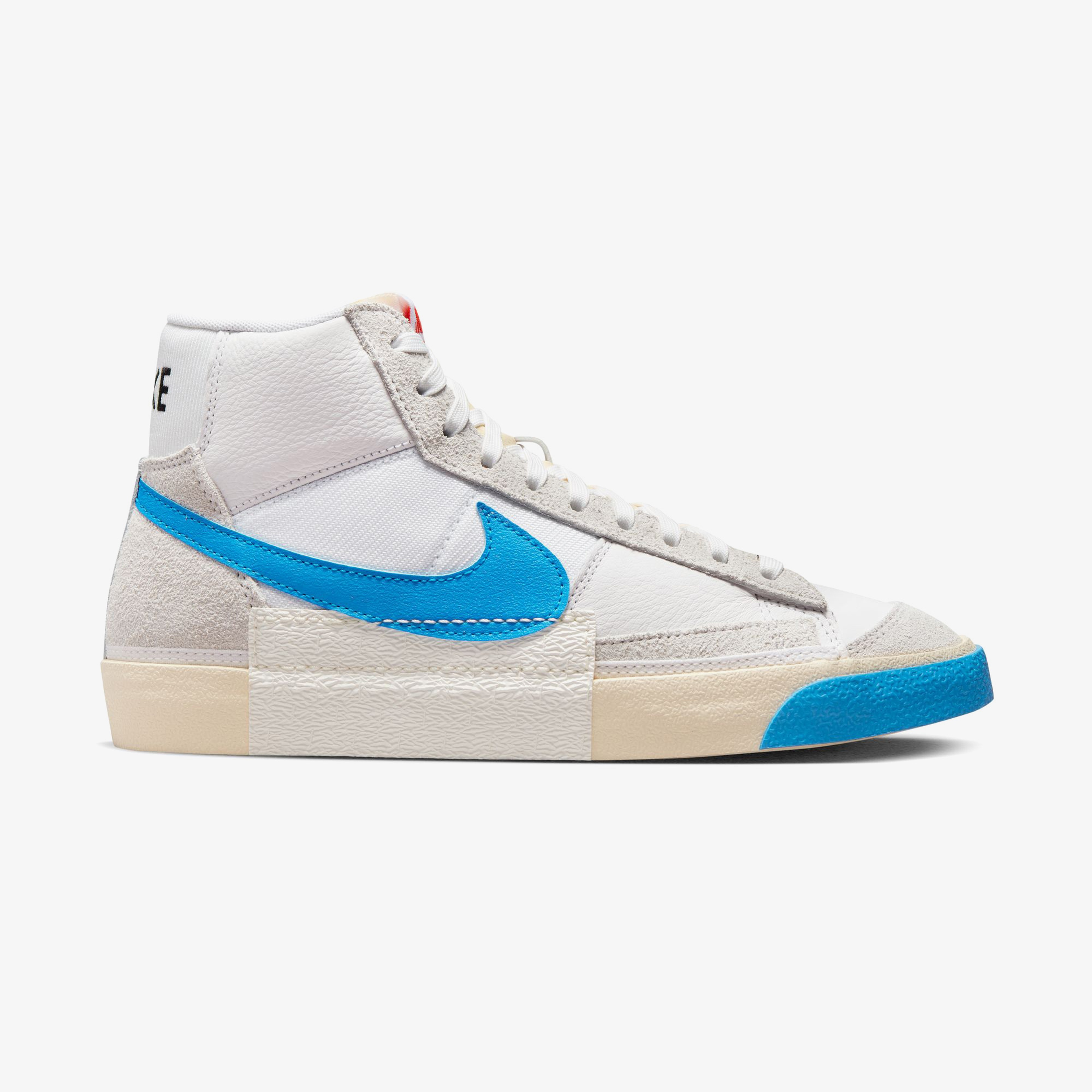 Nike Blazer Mid Pro Club Erkek Beyaz Spor Ayakkabı