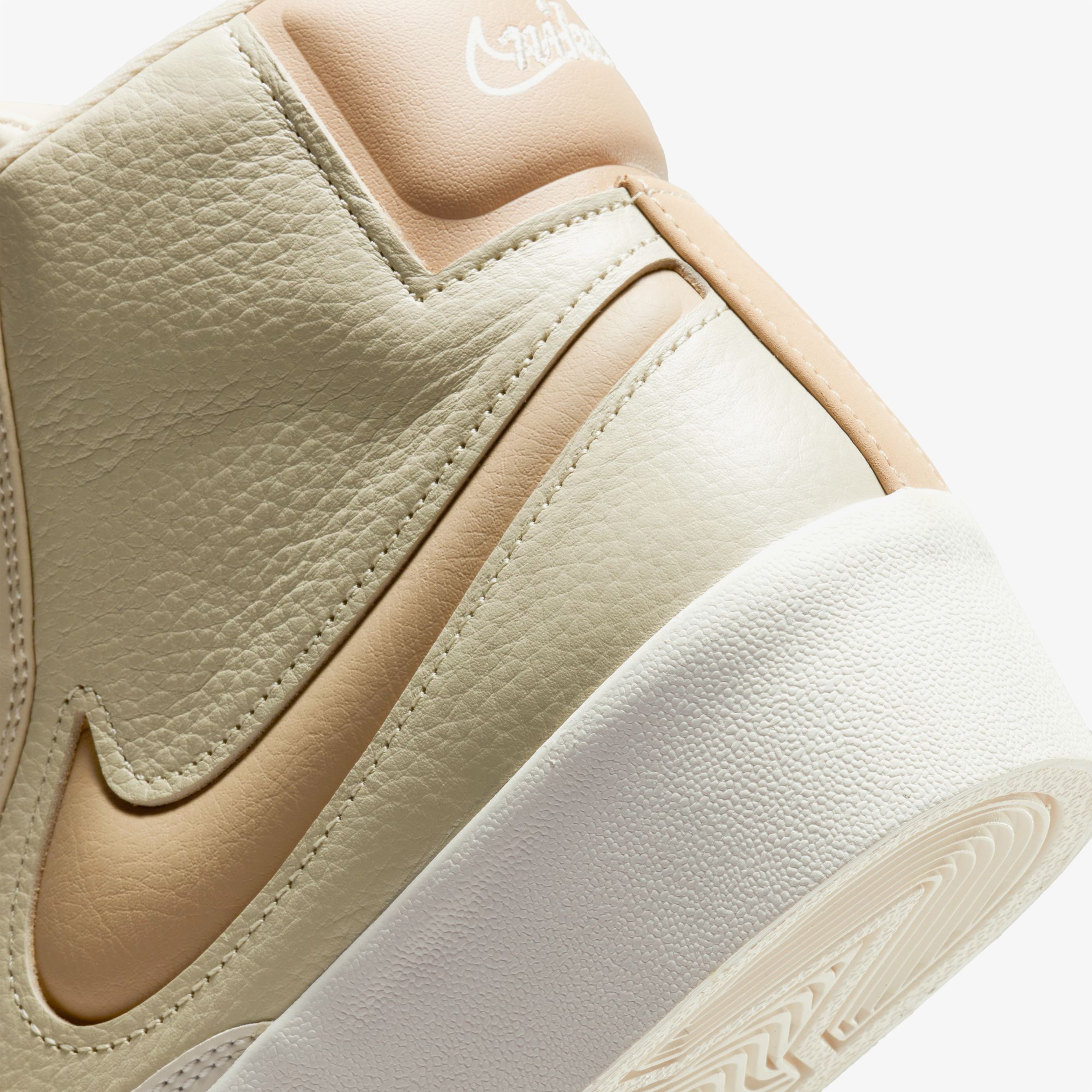 Nike Blazer Mid Victory Kadın Bej Spor Ayakkabı