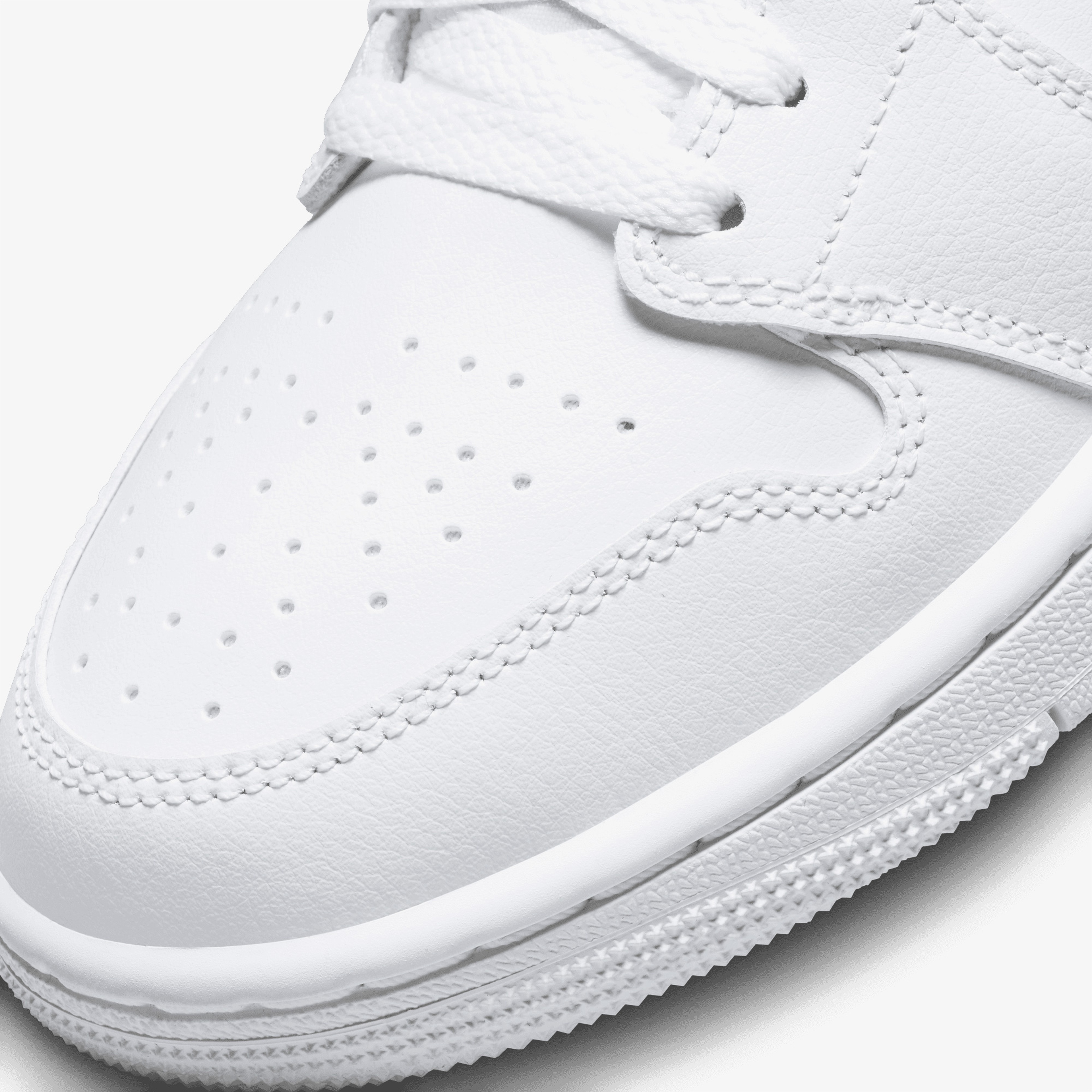 Jordan Air 1 Mid Beyaz Spor Ayakkabı