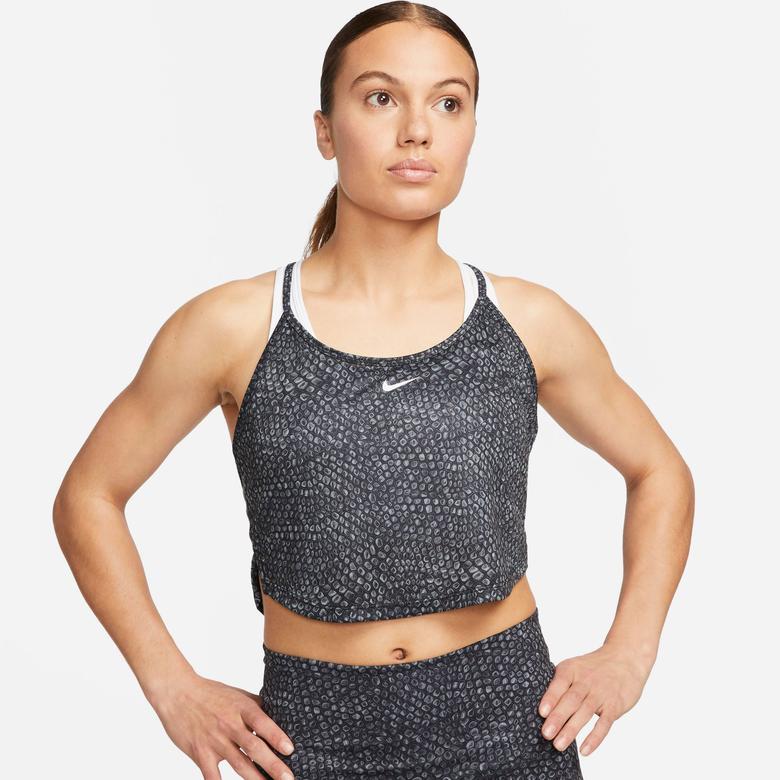 Nike One Dri-Fit Kadın Siyah T-Shirt