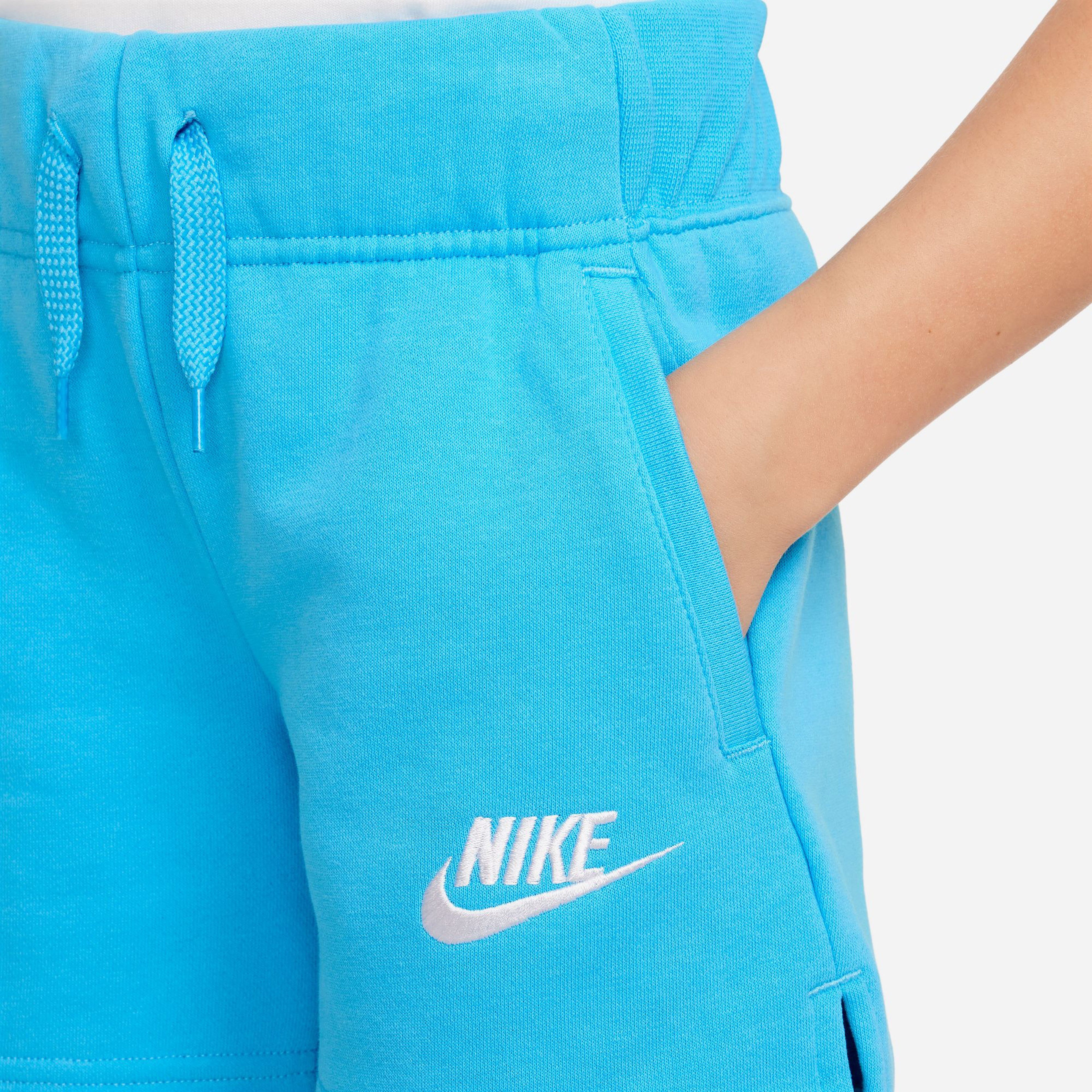 Nike Çocuk Mavi Şort