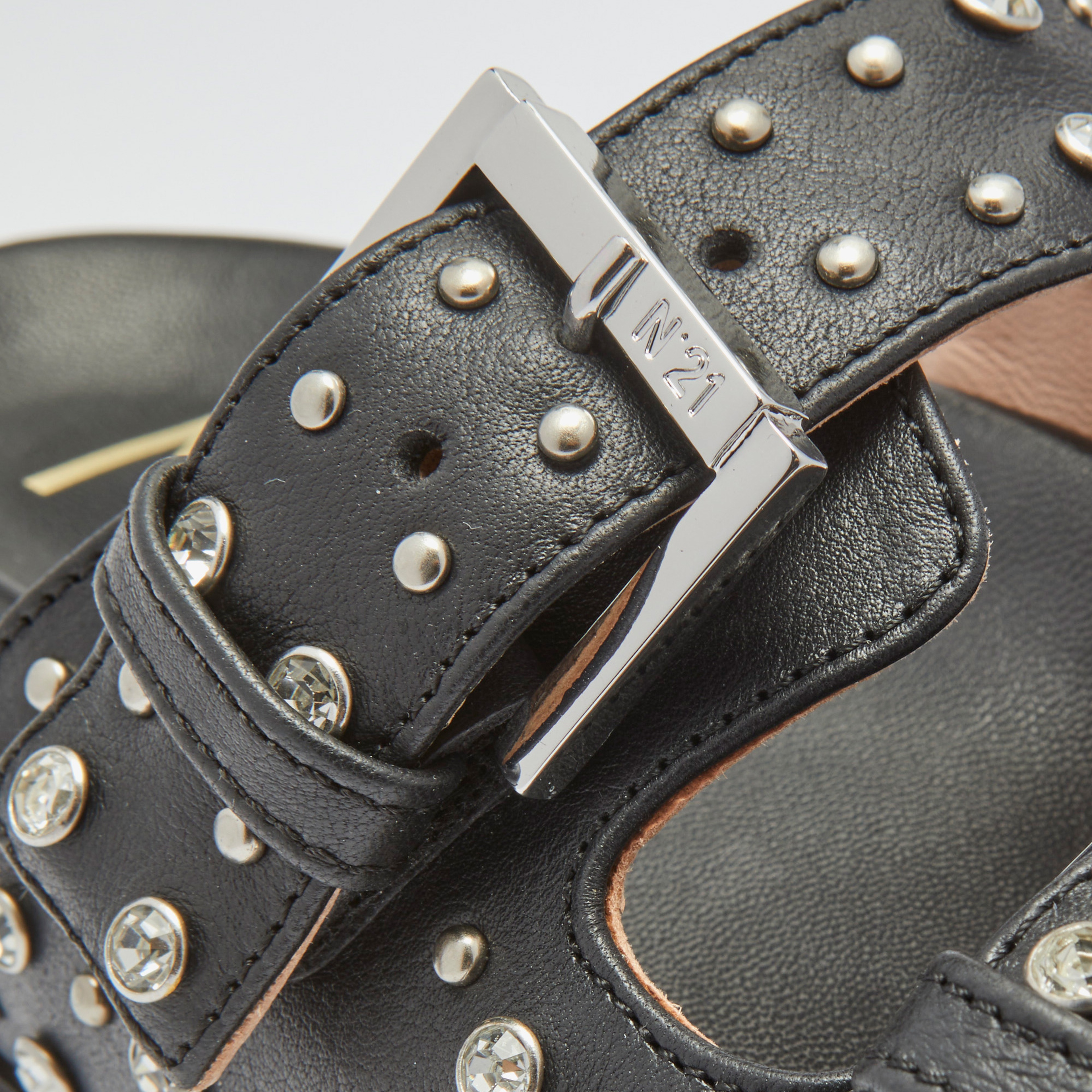 No21 Kadın Siyah Ayakkabı