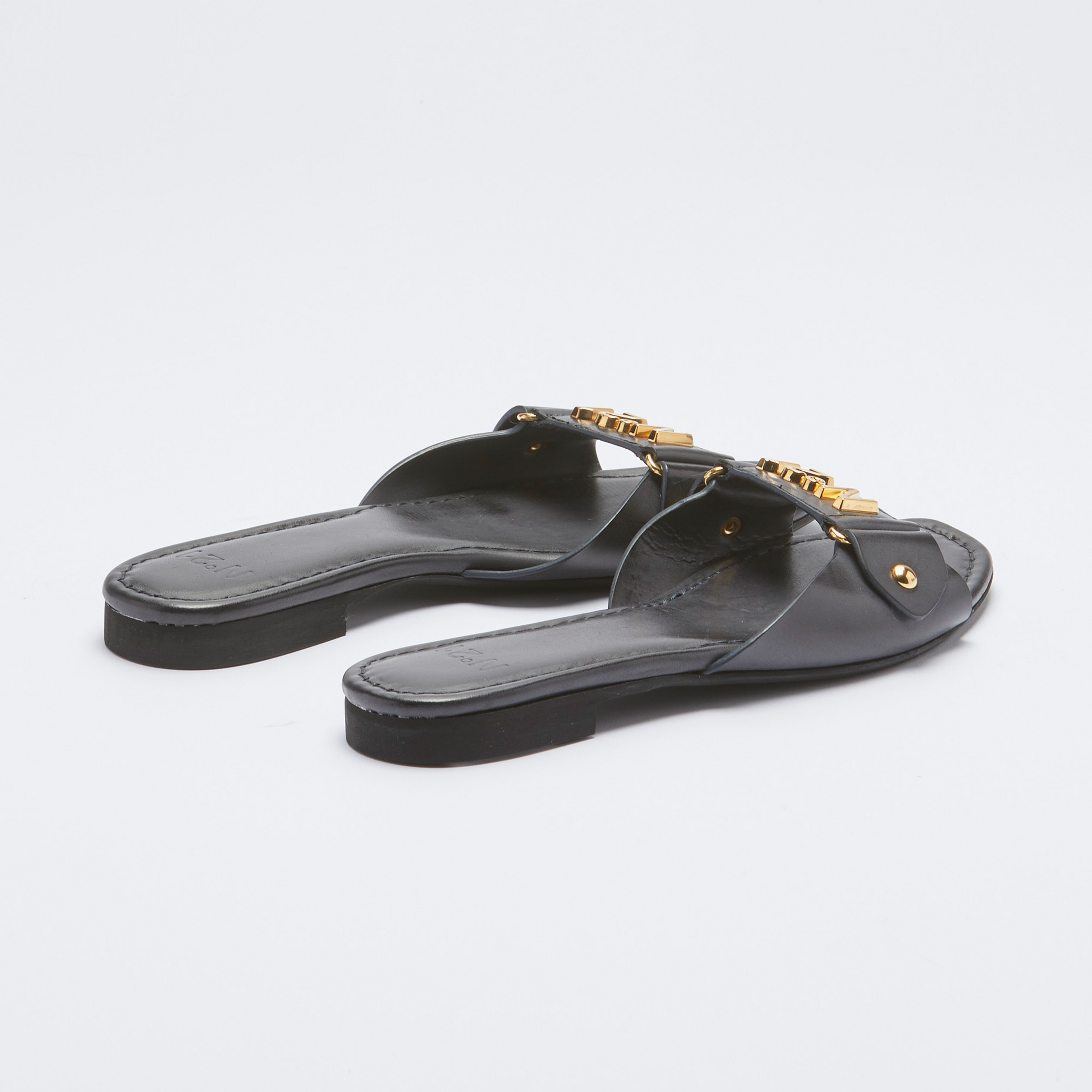 No21 Kadın Siyah Ayakkabı