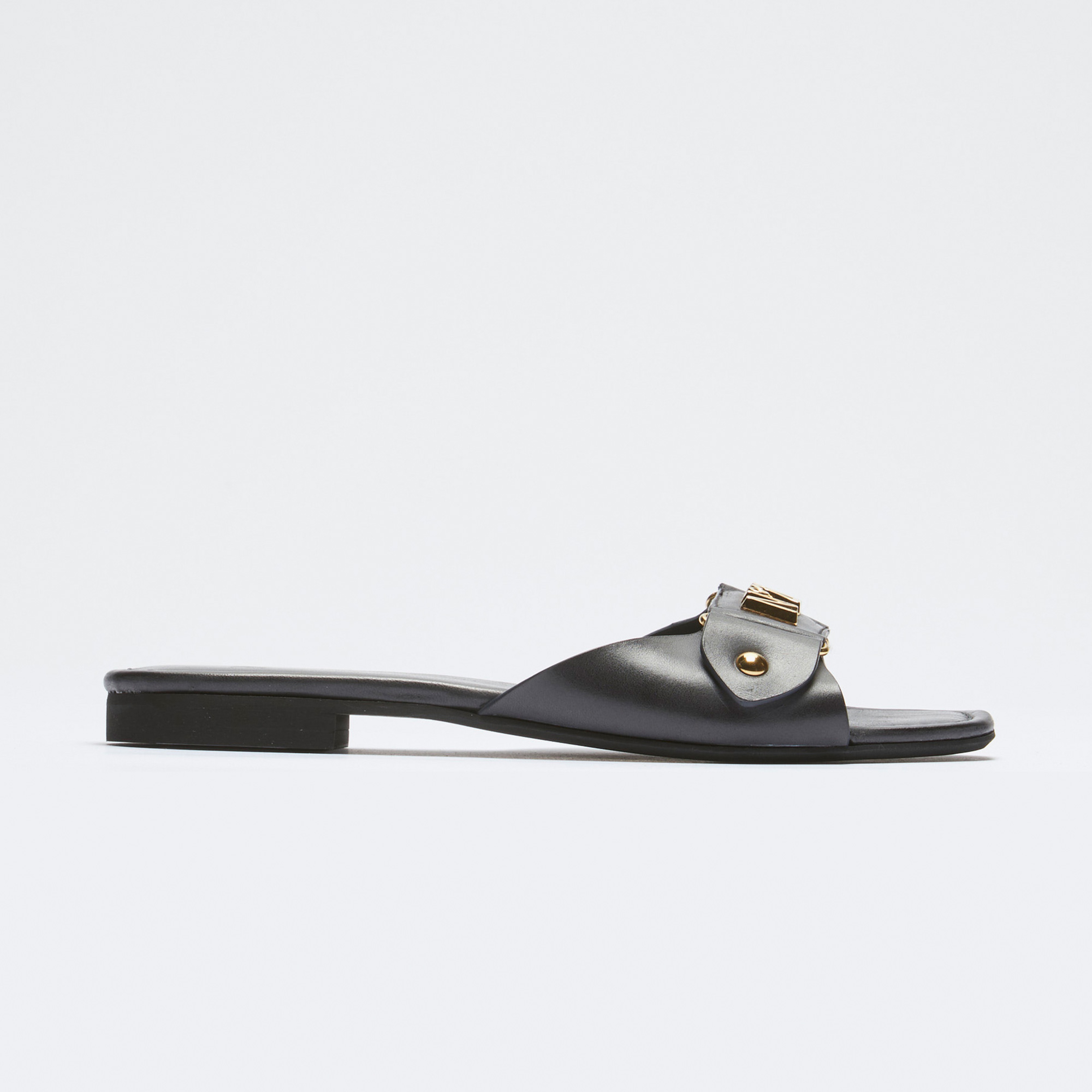 No21 Kadın Siyah Ayakkabı