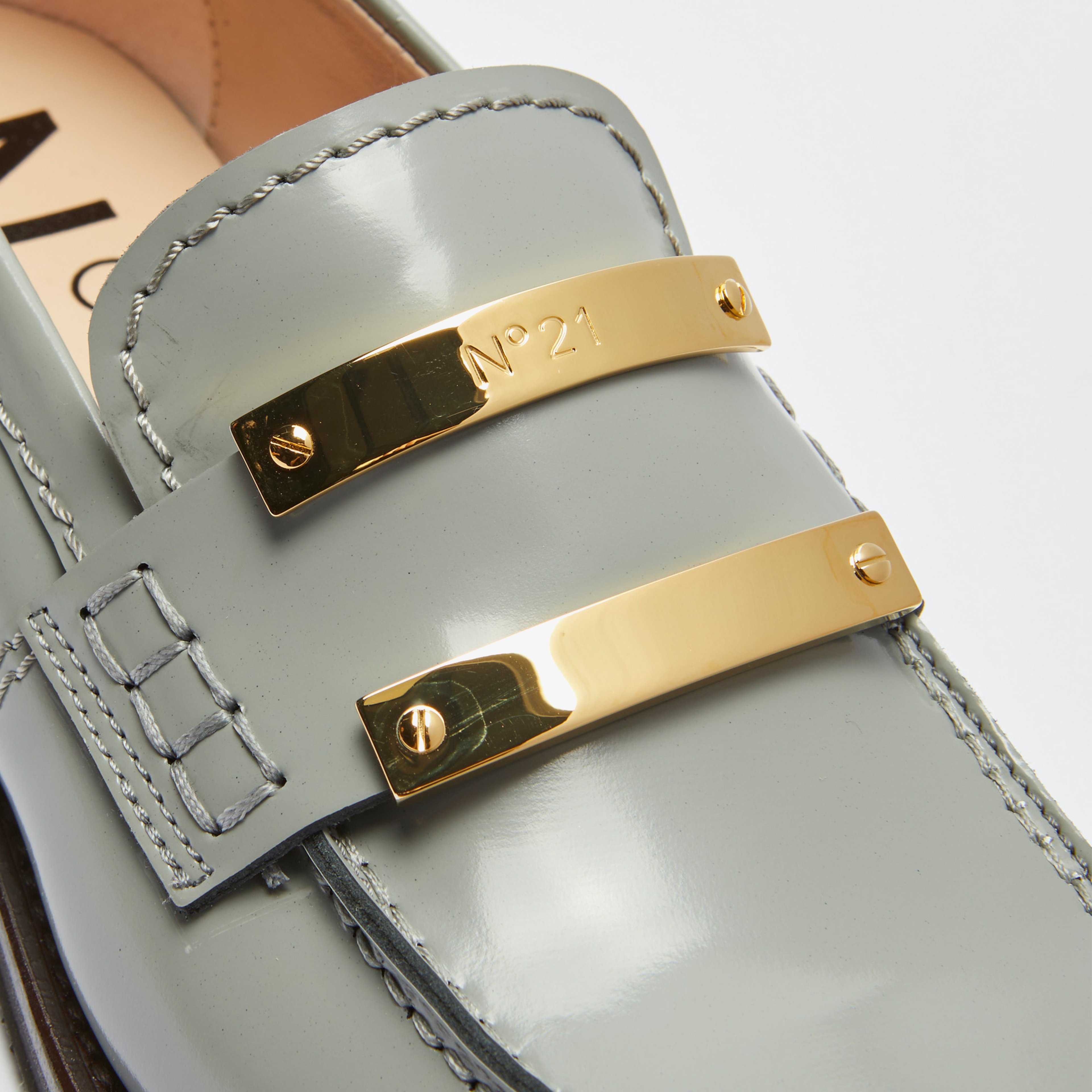 No. 21 Kadın Gri Loafer