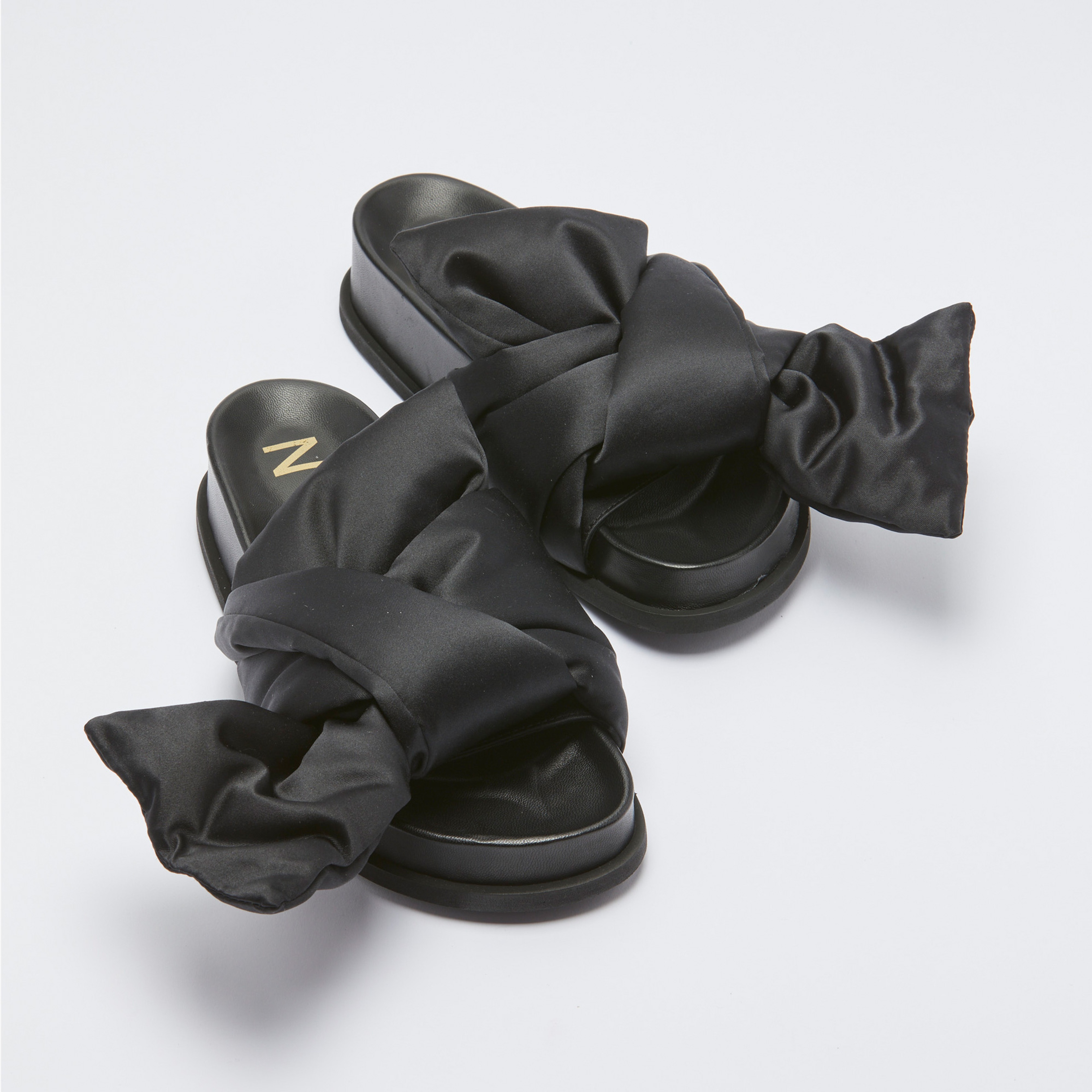 No21 Kadın Siyah Ayakkabı