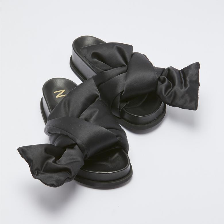 No21 Kadın Siyah Ayakkabı