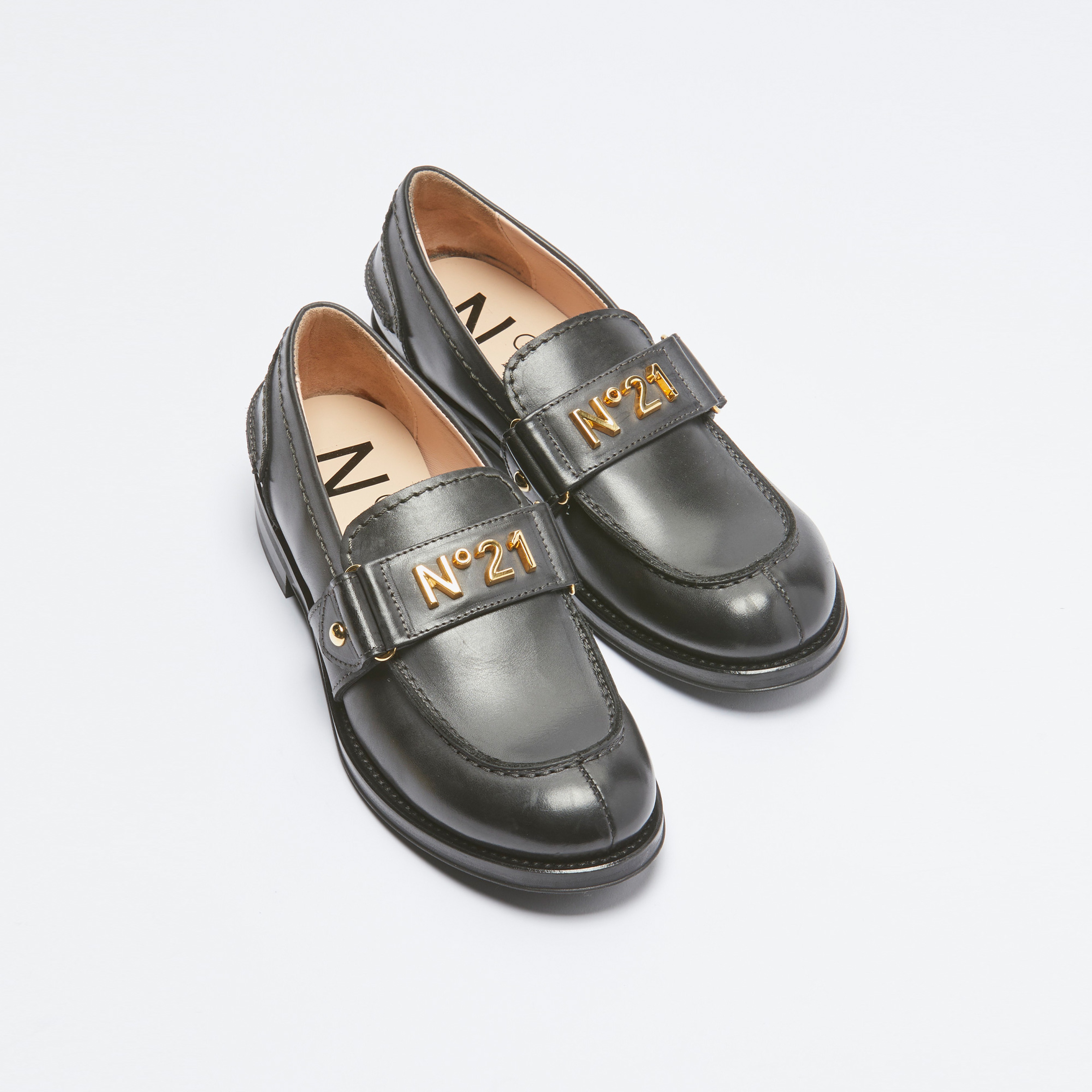 No21 Kadın Siyah Ayakkabı