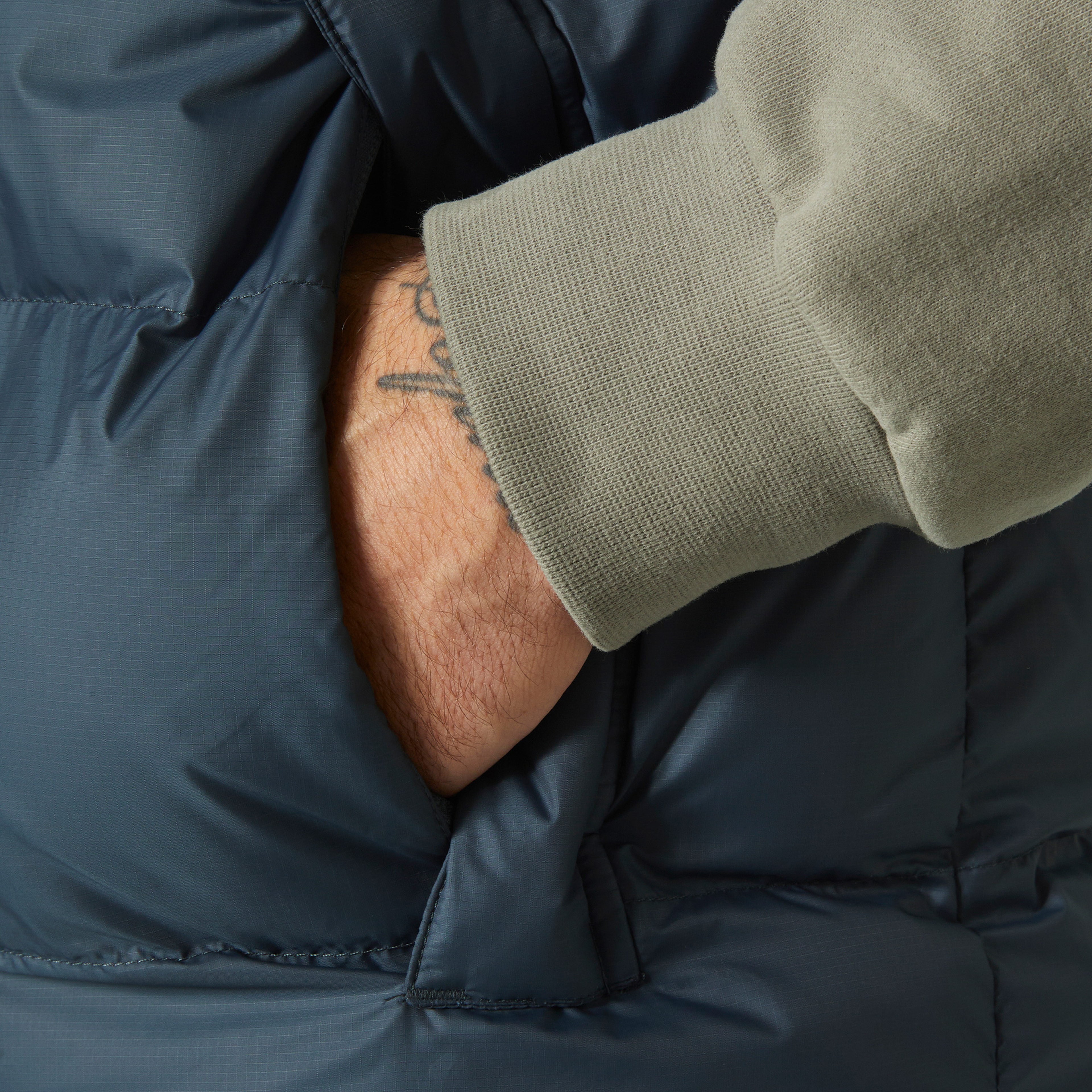 Helly Hansen Active Puffy Erkek Mavi Rengi Yelek