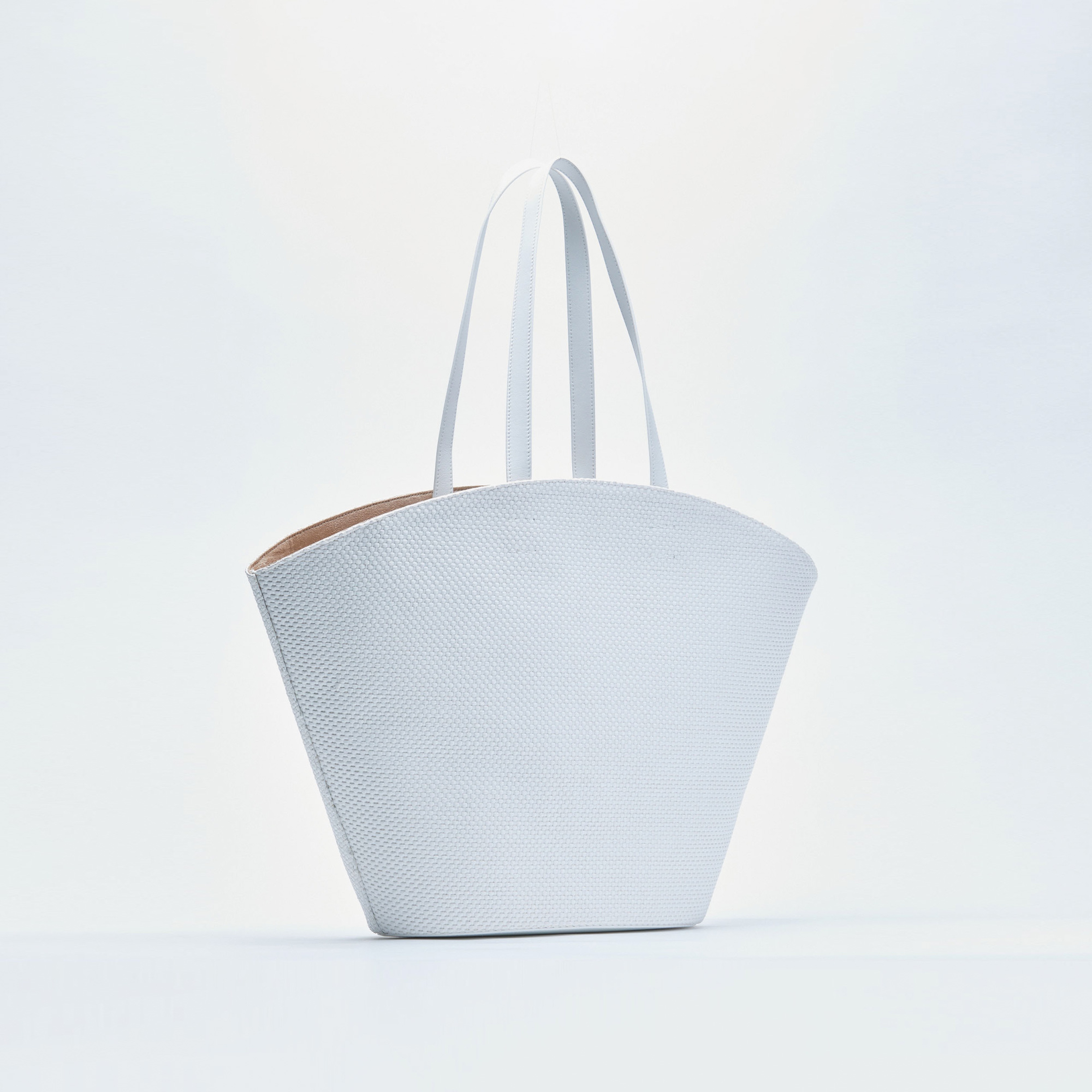 No21 Kadın Beyaz Çanta