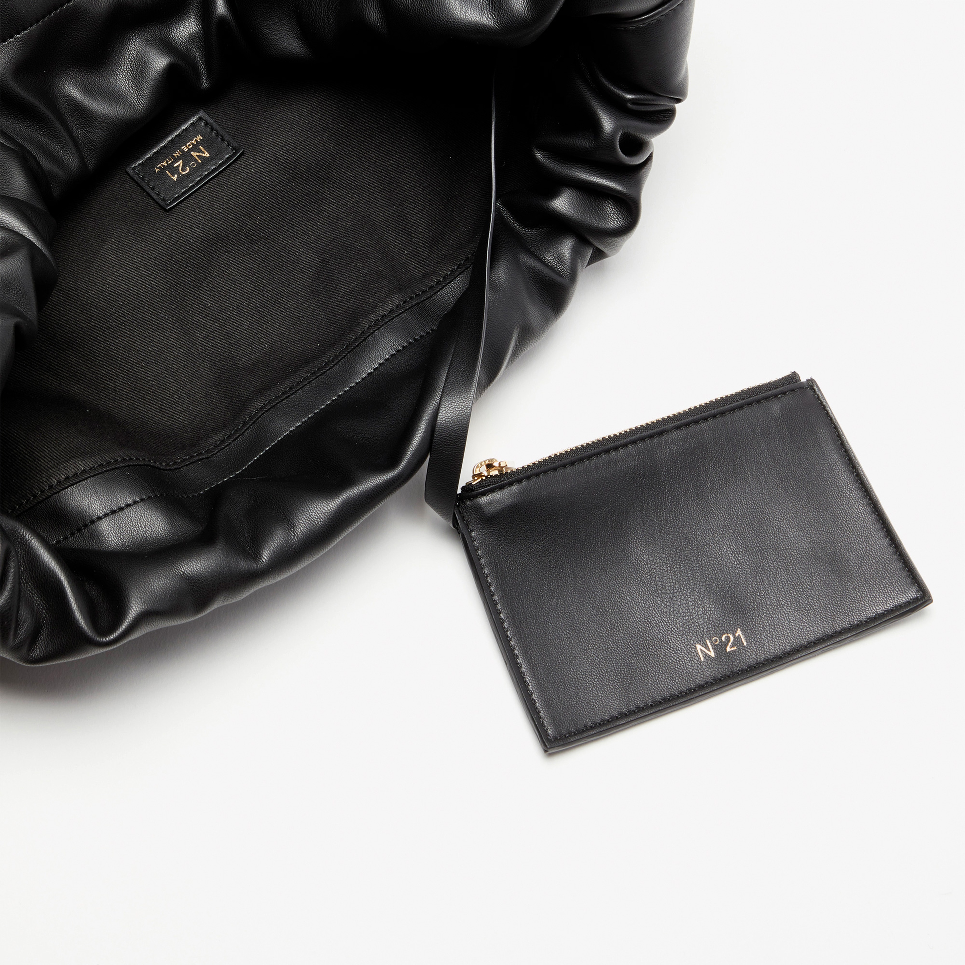 No21 Kadın Siyah Çanta