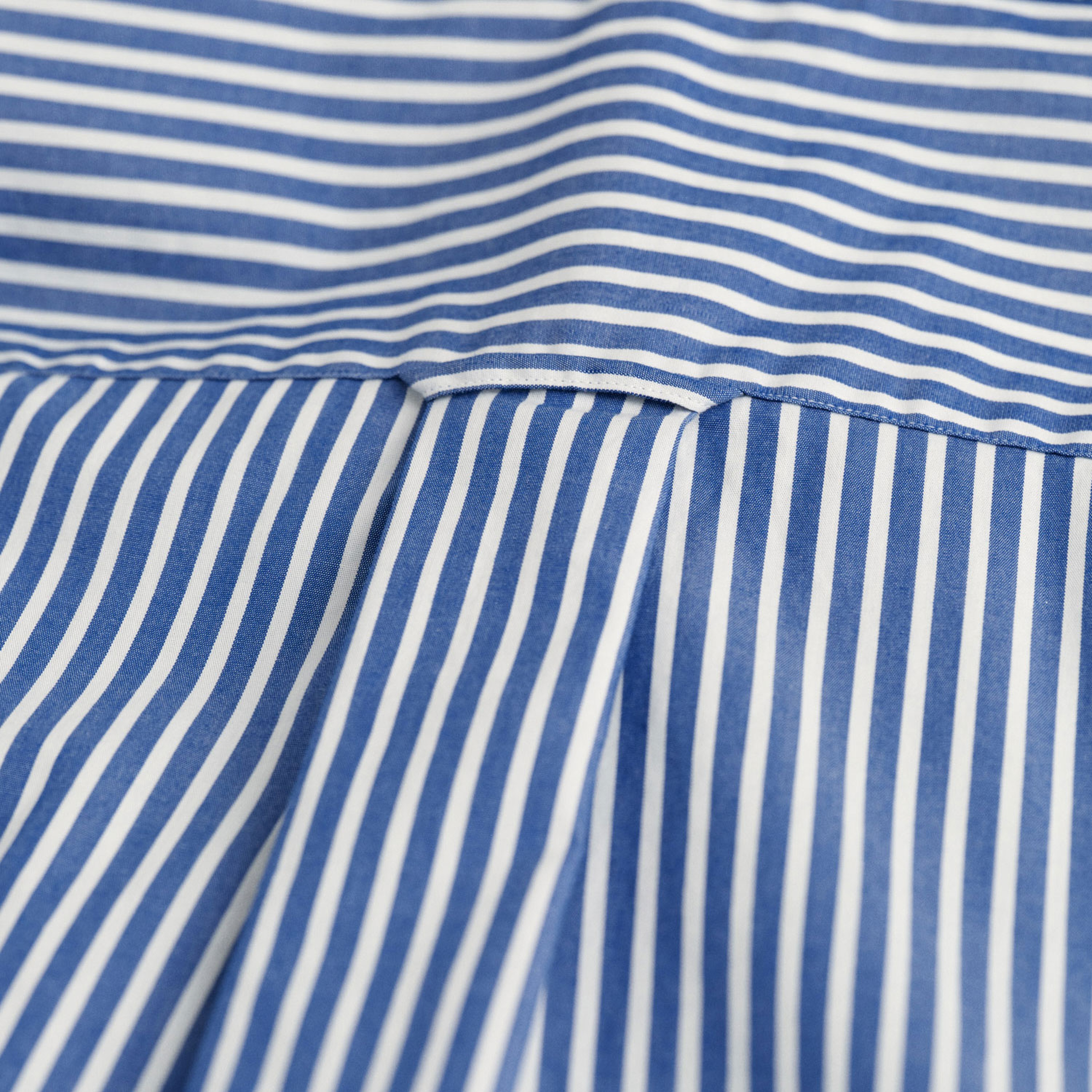 GANT Erkek Mavi Regular Fit Düğmeli Yaka Çizgili Poplin Gömlek