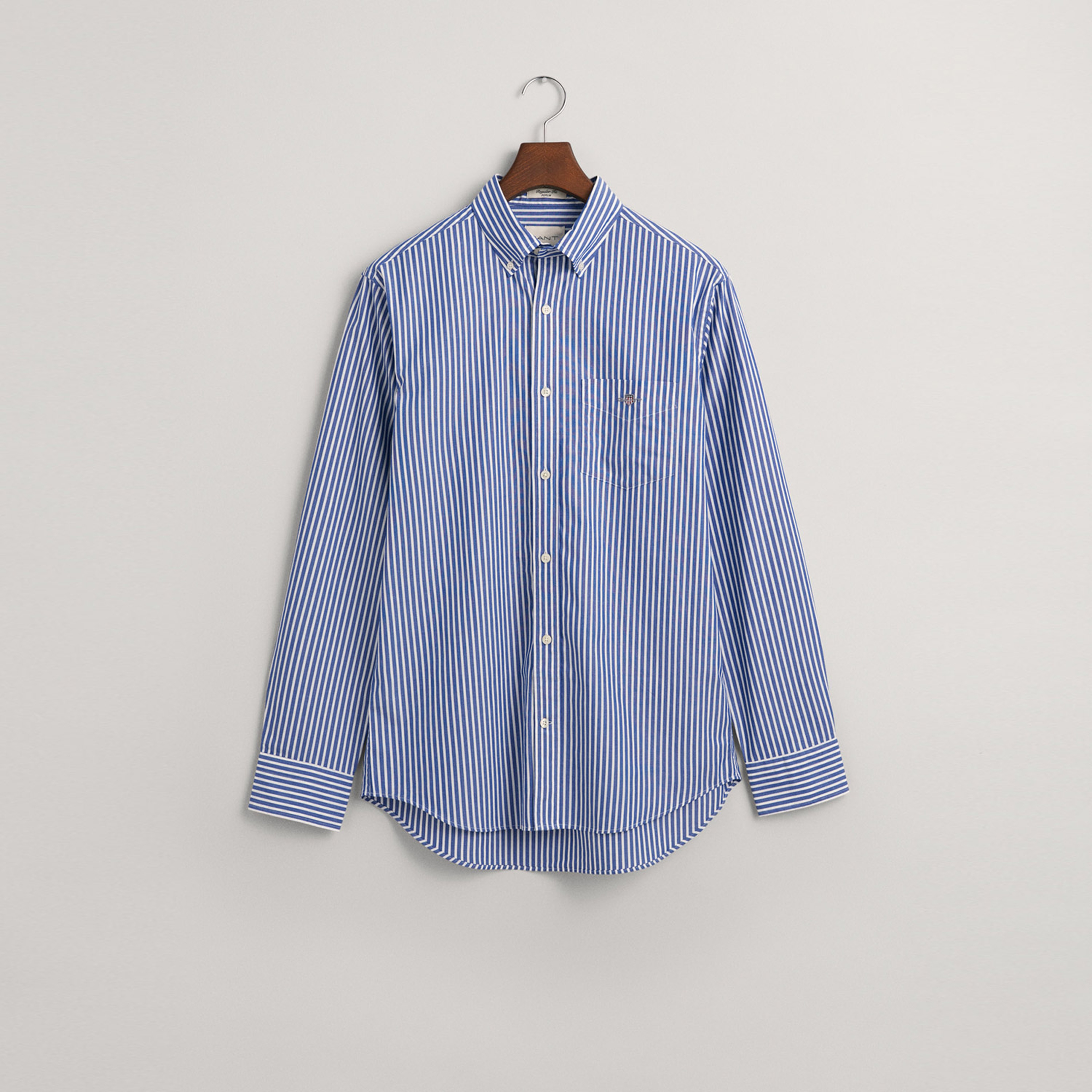 GANT Erkek Mavi Regular Fit Düğmeli Yaka Çizgili Poplin Gömlek