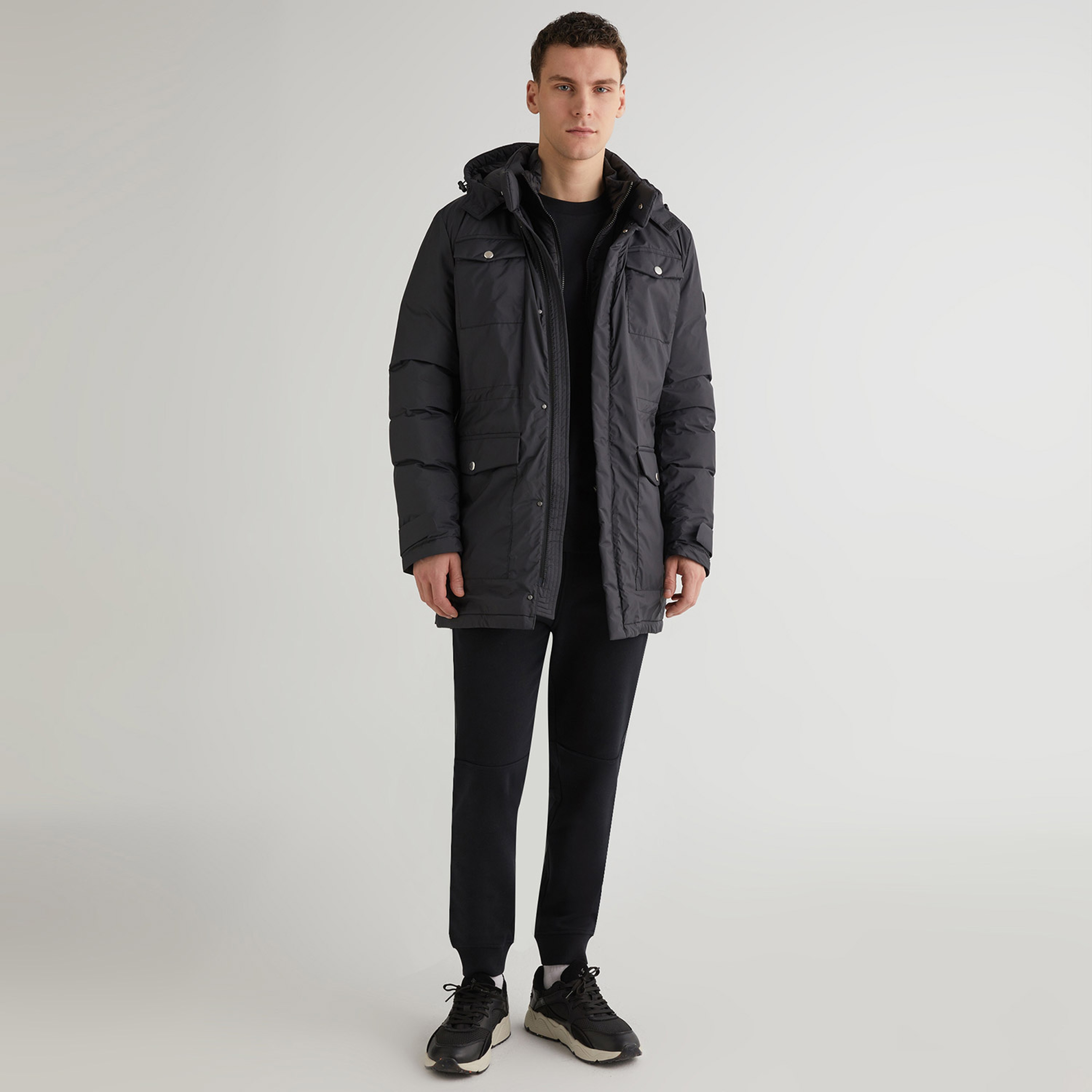 GANT Erkek Siyah Kapüşonlu Mont