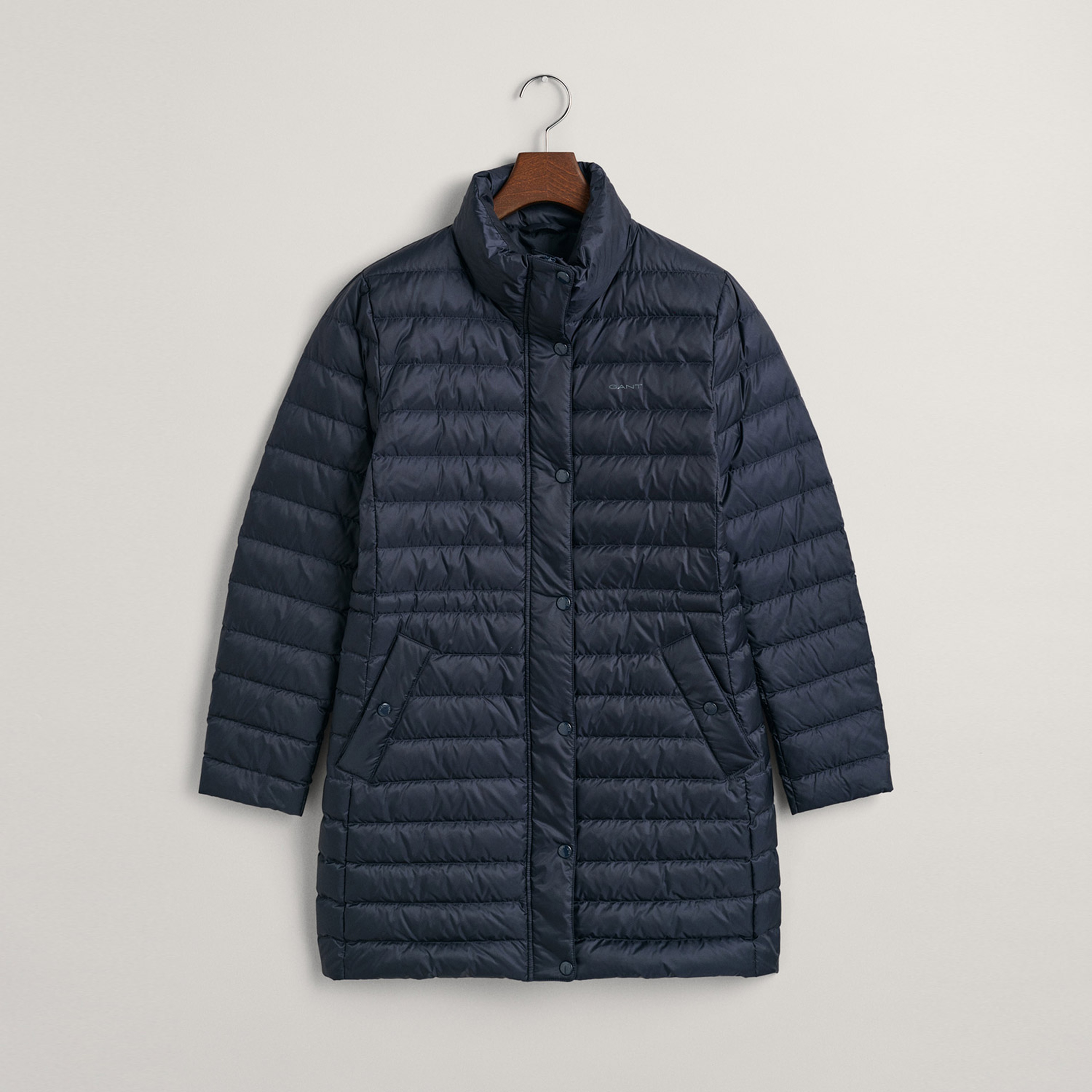 GANT Kadın Lacivert Dik Yaka Kapitone Mont