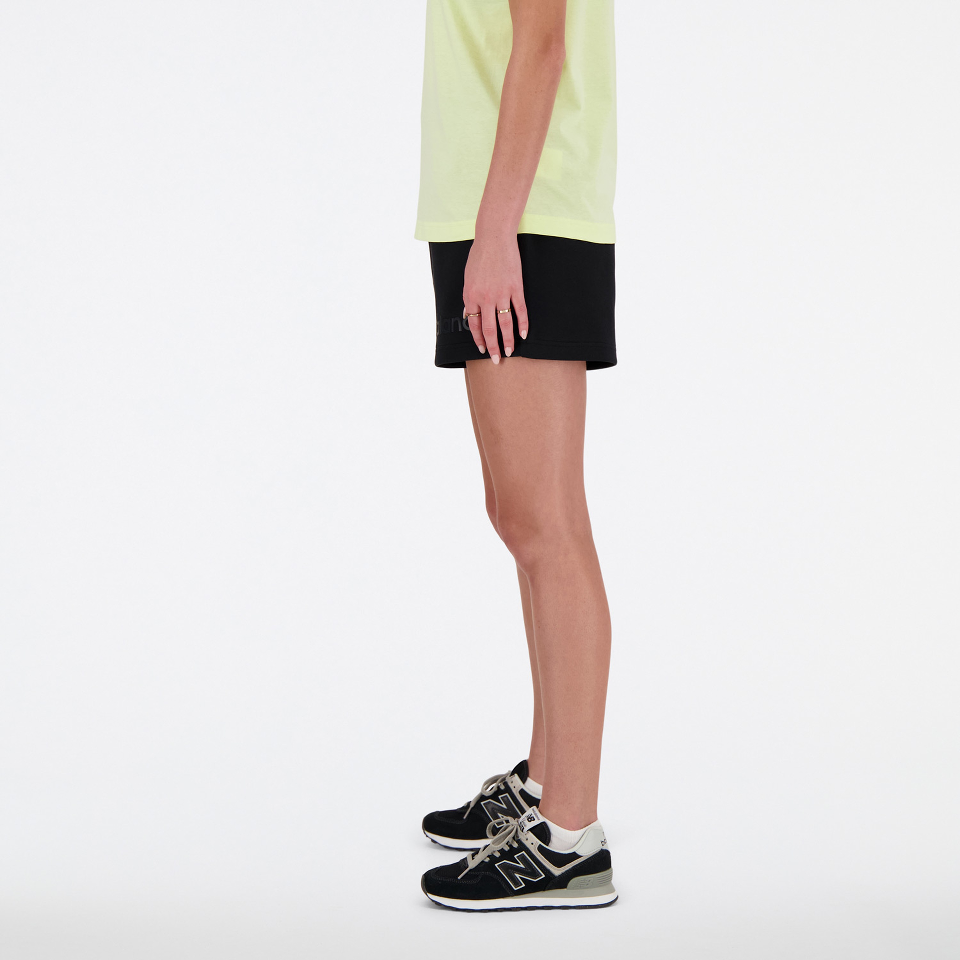 New Balance Hyperembossed Kadın Şort