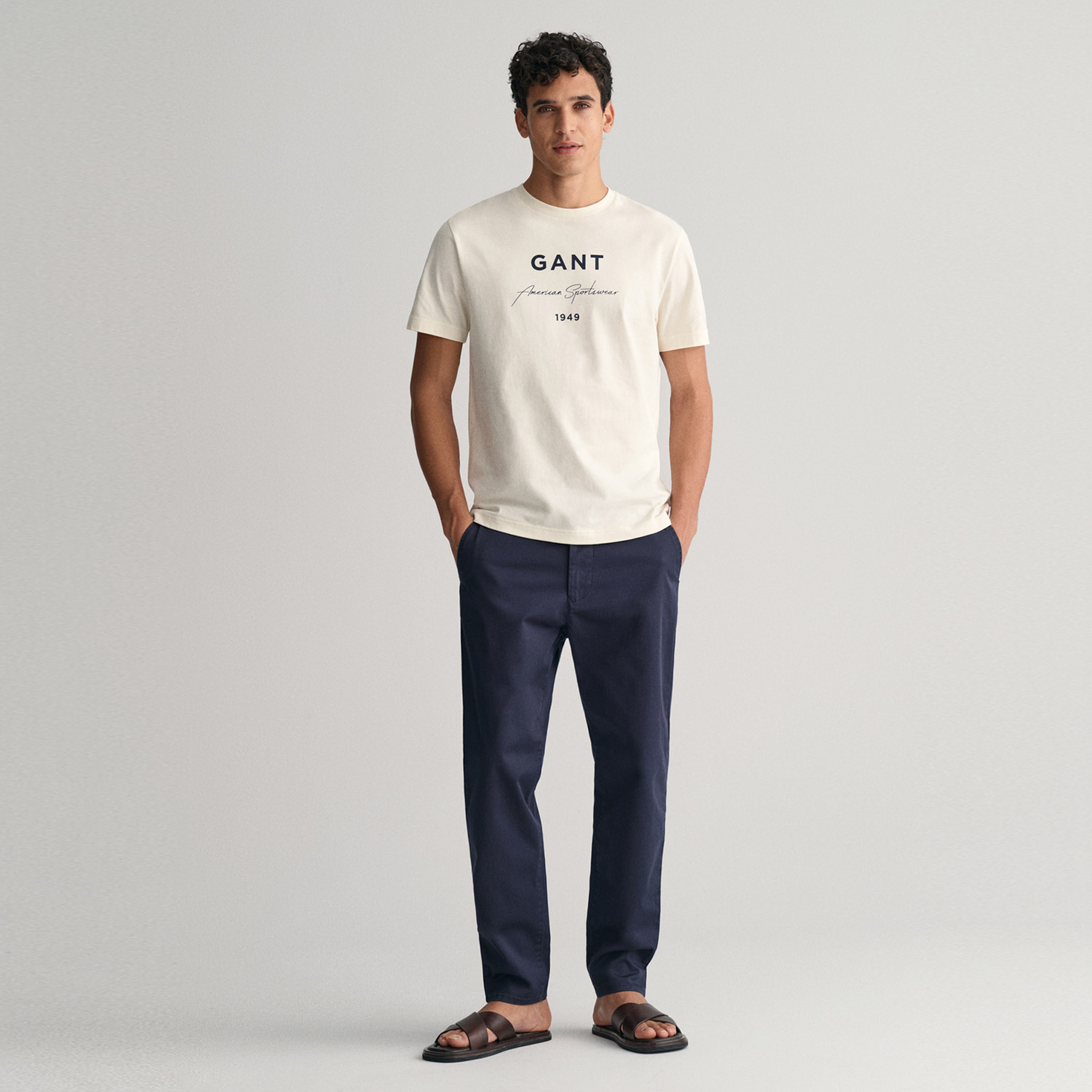 GANT Erkek Krem Regular Fit Bisiklet Yaka Logolu T-shirt