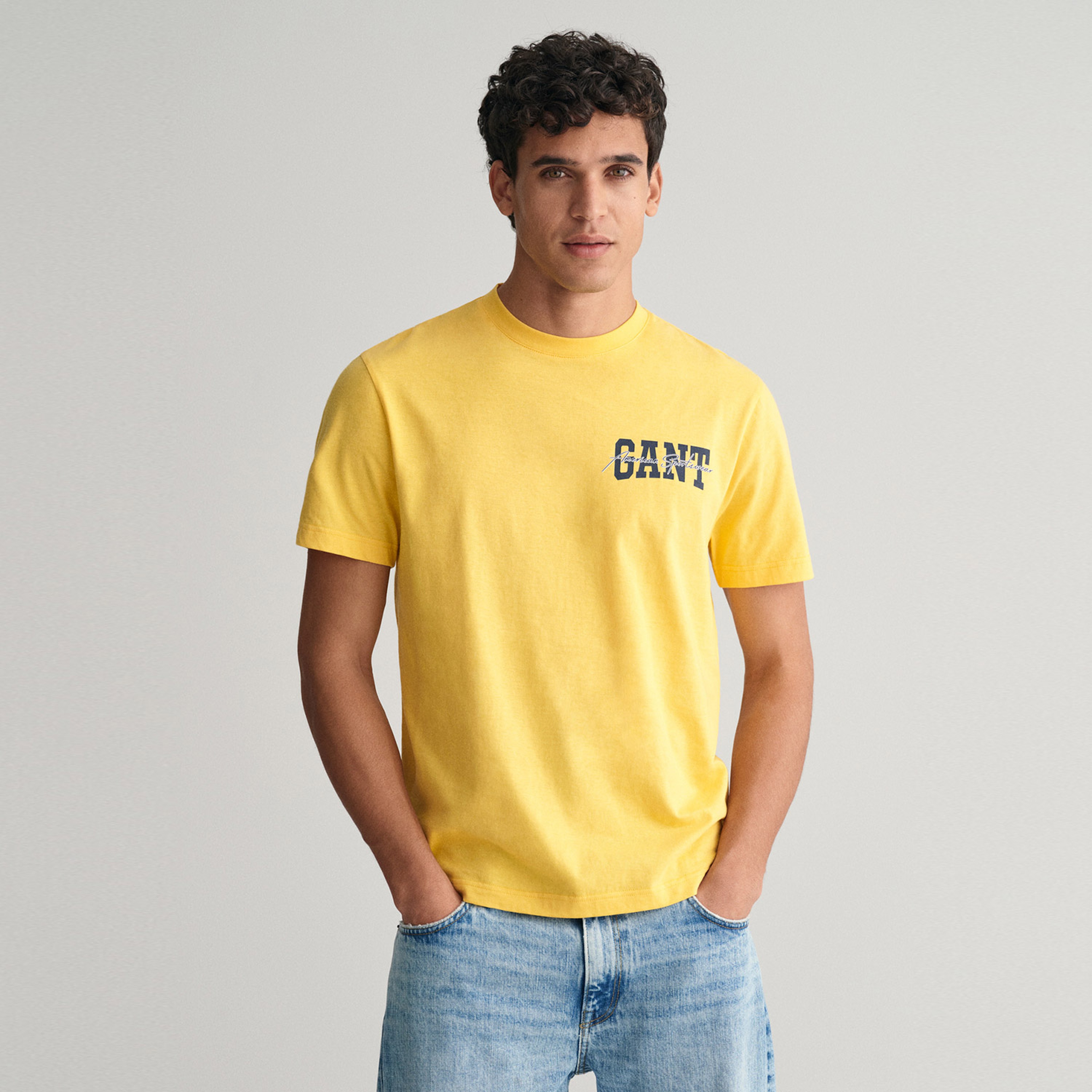 GANT Erkek Sarı Regular Fit Bisiklet Yaka Logolu T-shirt
