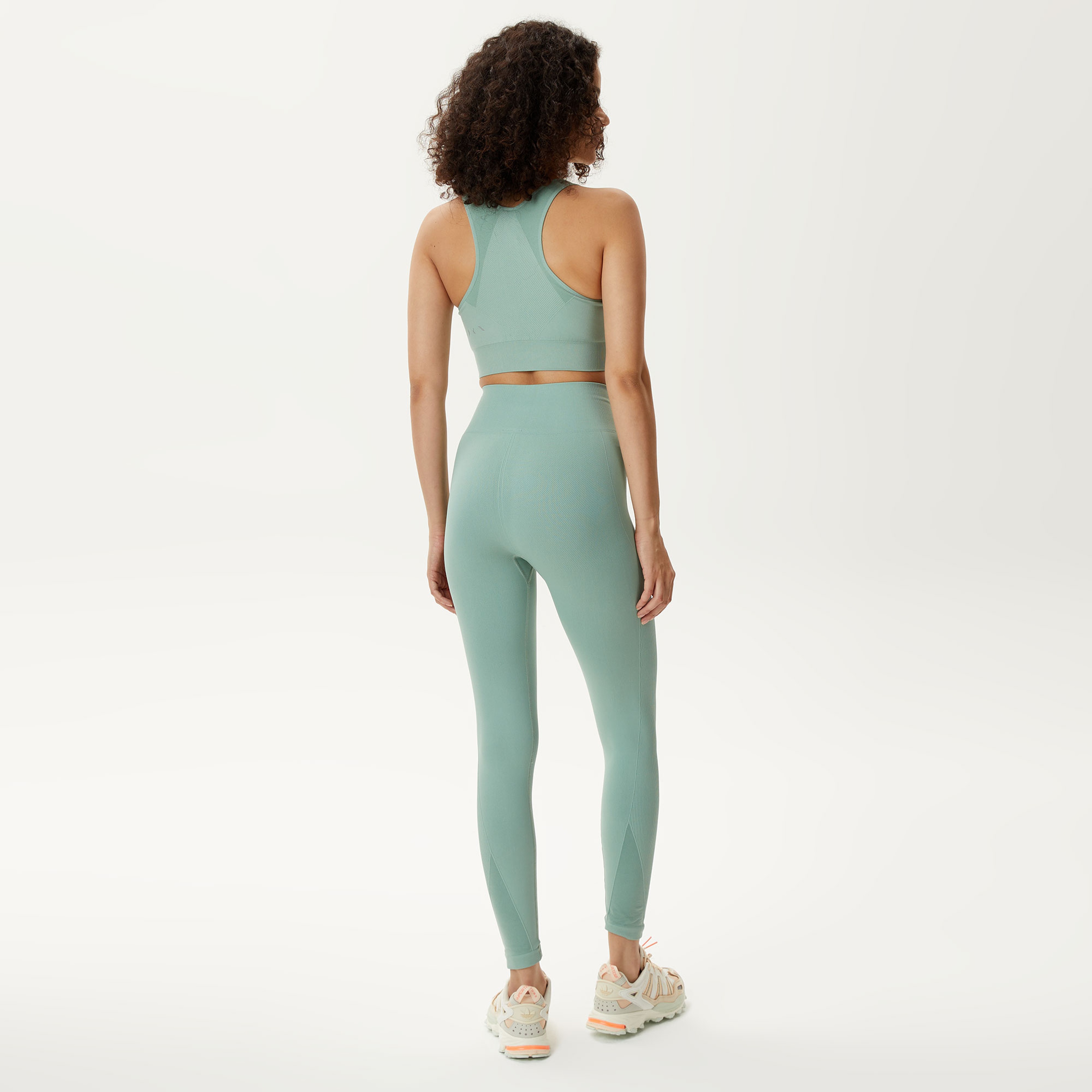 Born Amal Kadın Haki Tayt