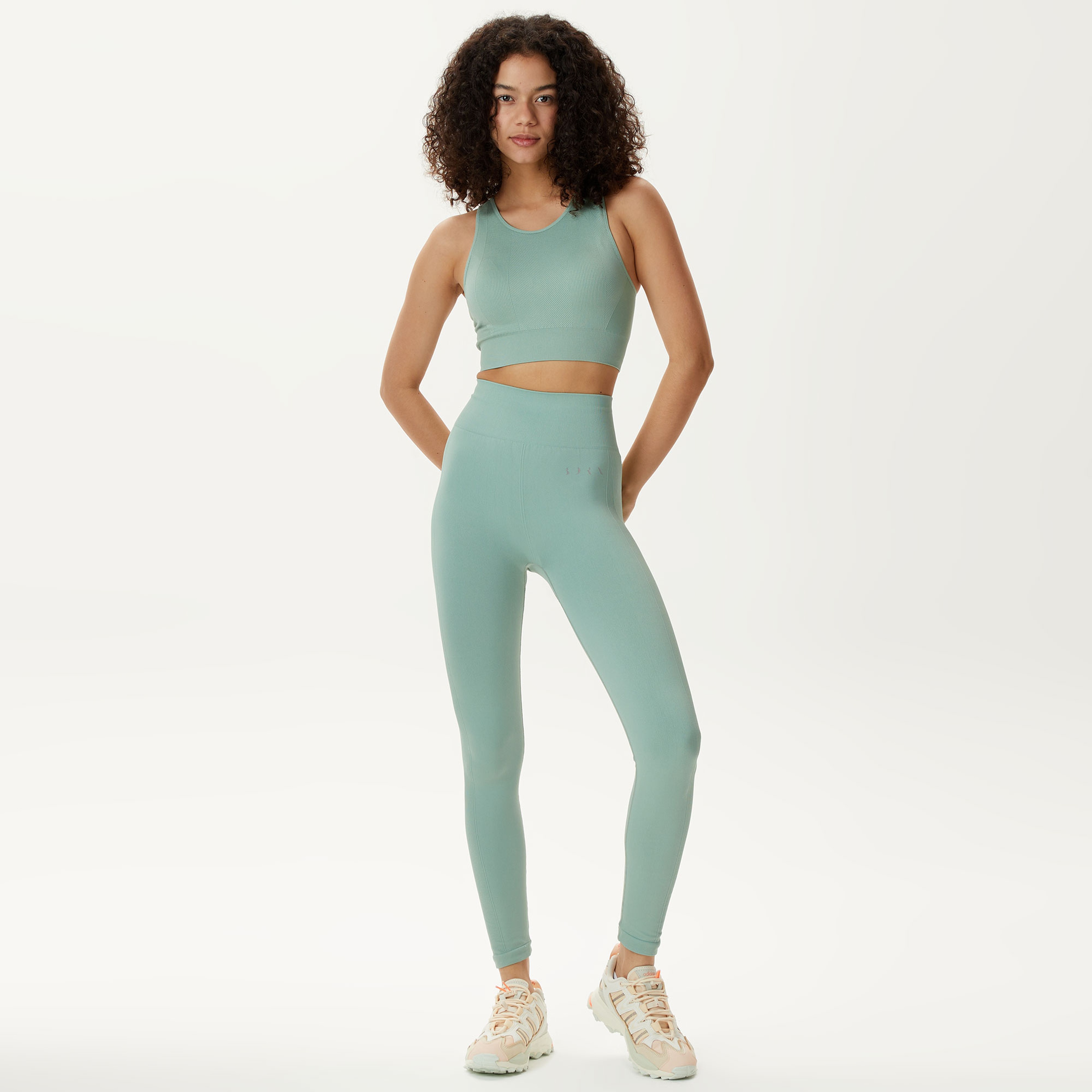 Born Amal Kadın Haki Tayt