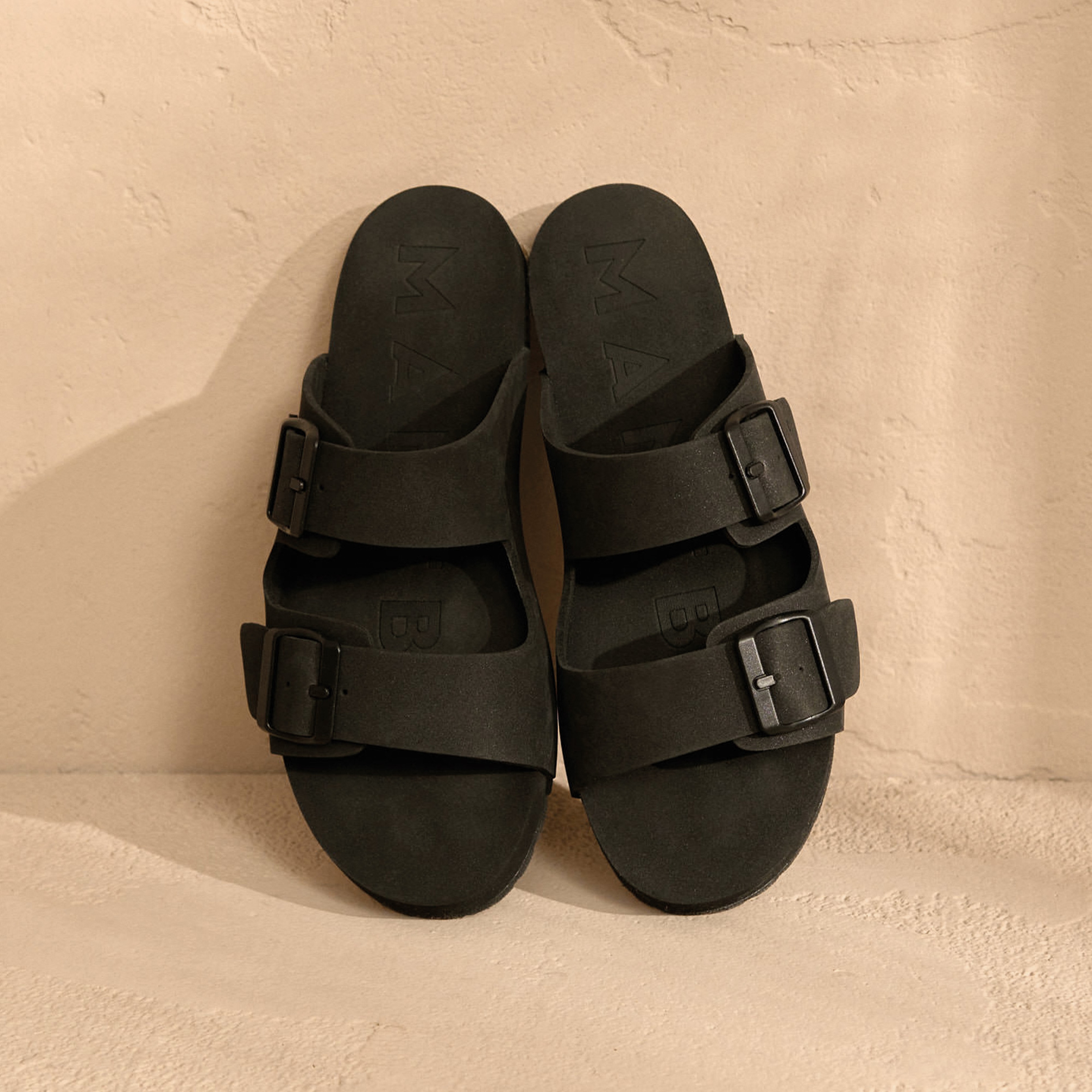 Manebi Kadın Siyah Terlik