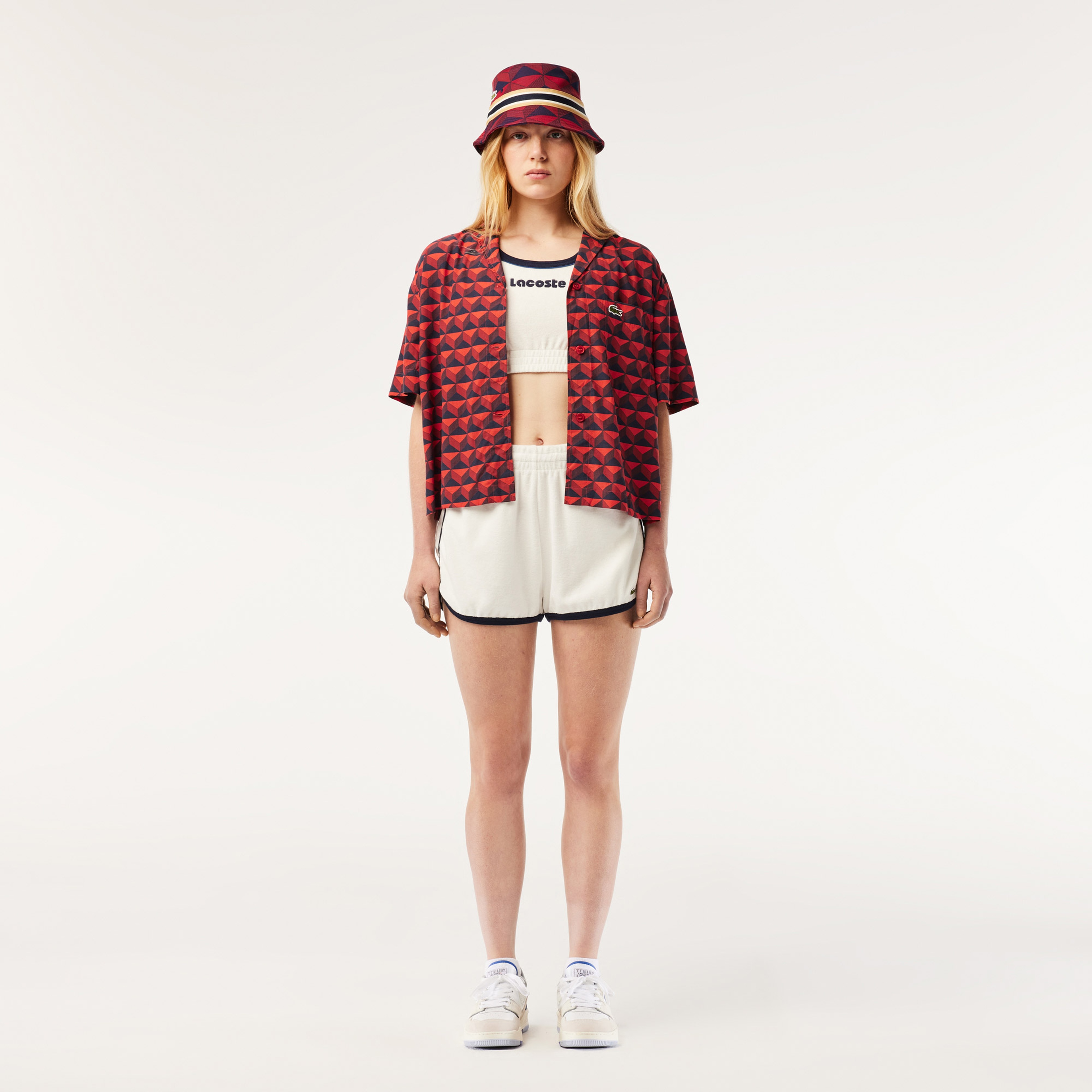 Kadın Desenli Kırmızı Şapka