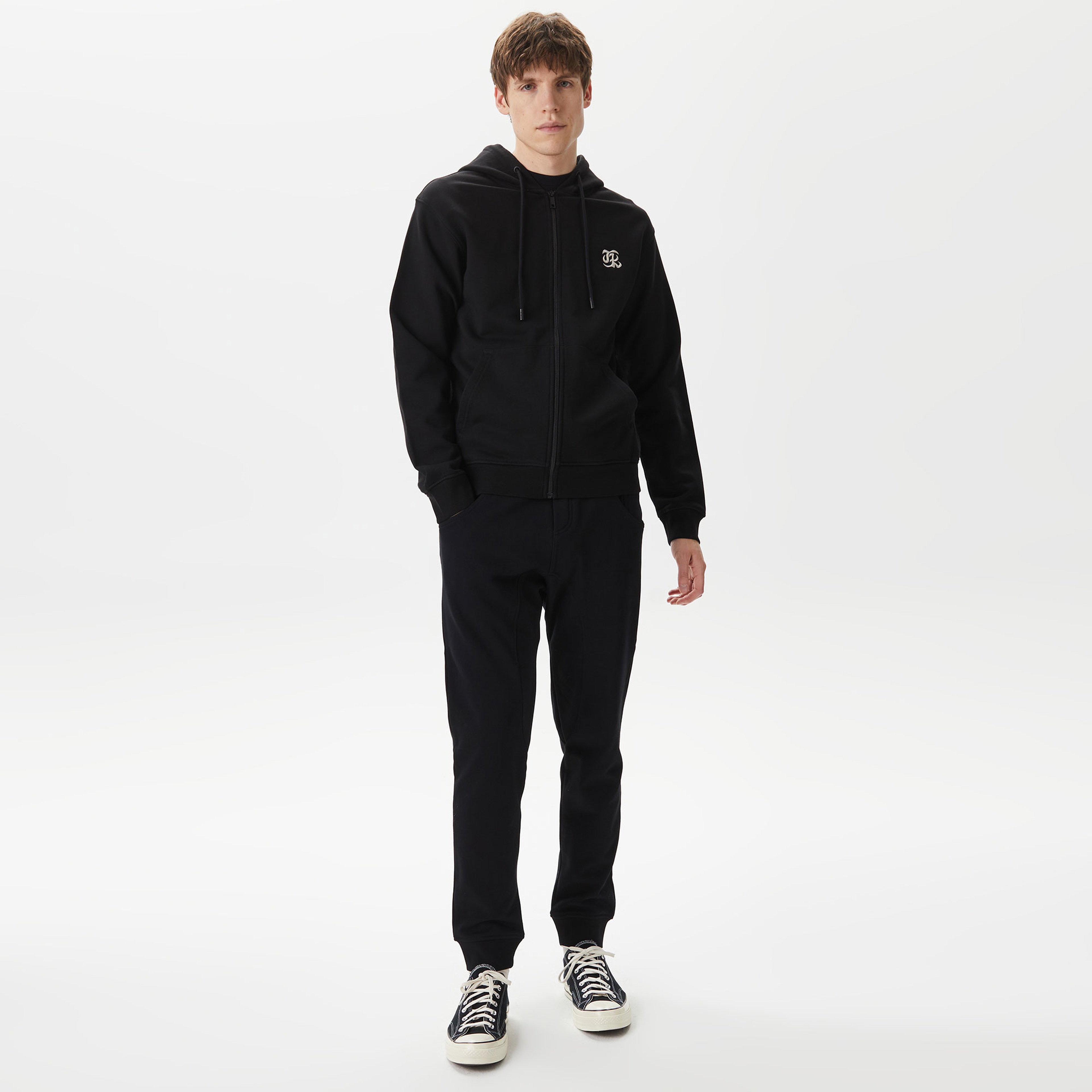 ERKEK BASKILI FERMUARLI SİYAH SWEATSHIRT