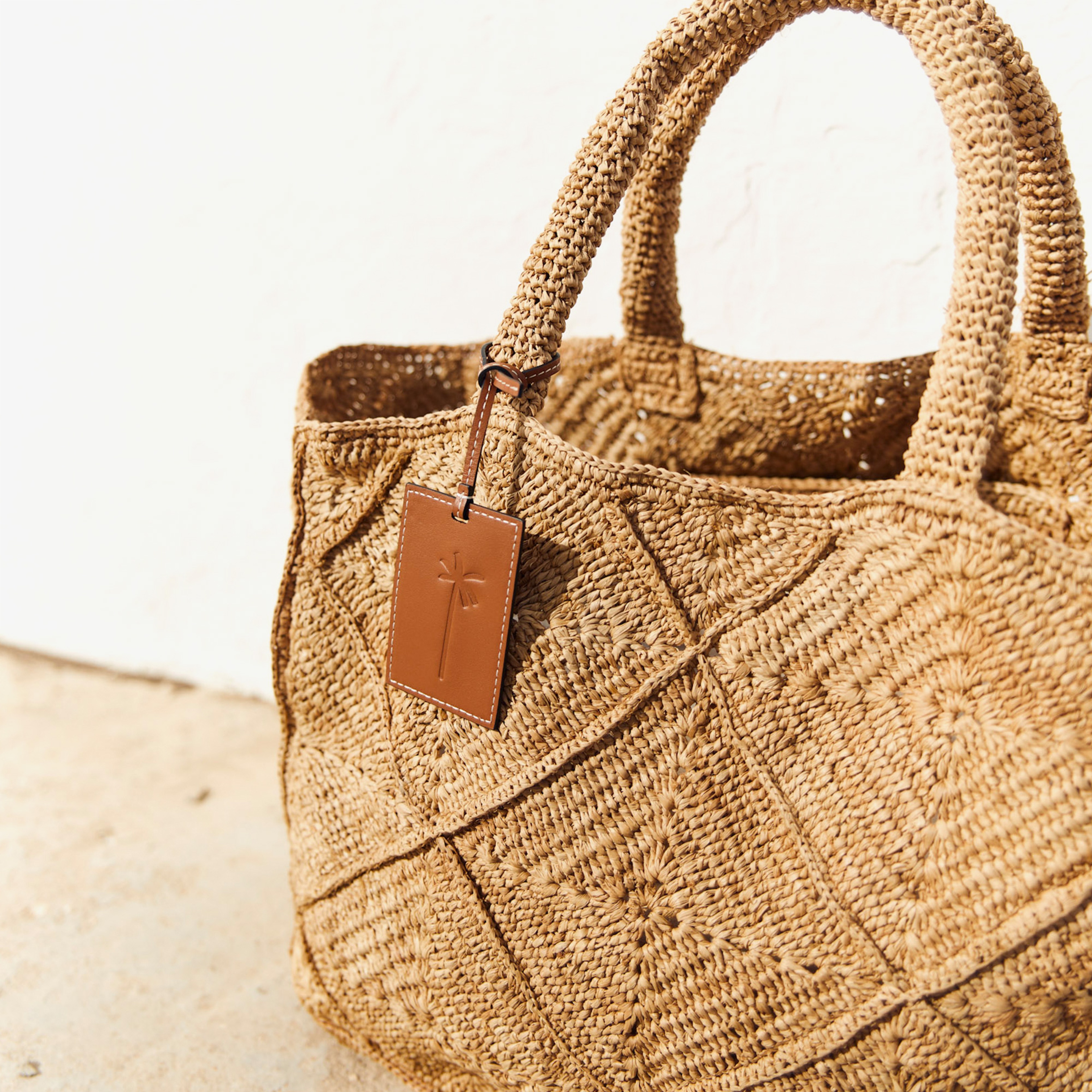 Manebi Kadın Bej Çanta