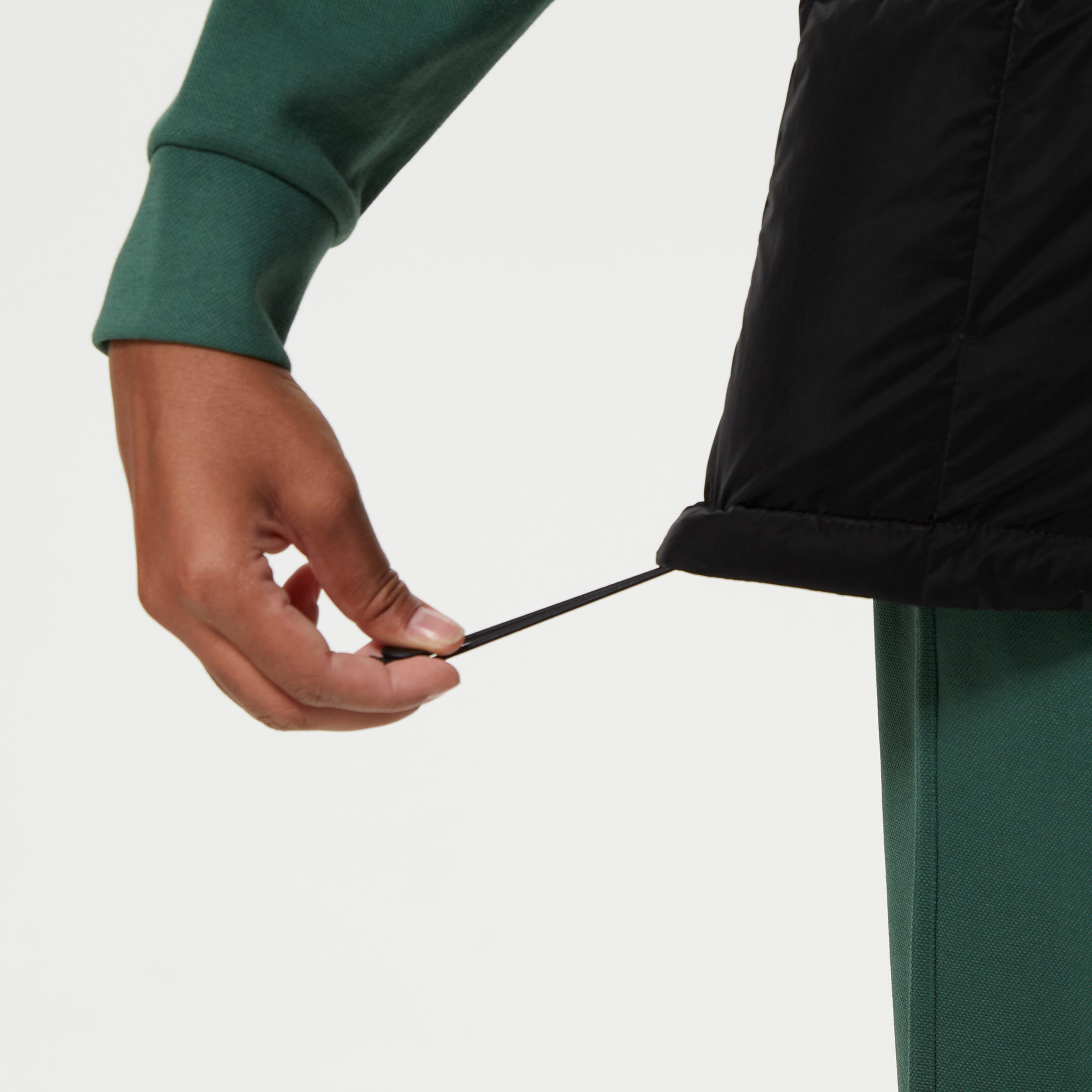 Kadın Dik Yaka Kapitone Siyah Yelek