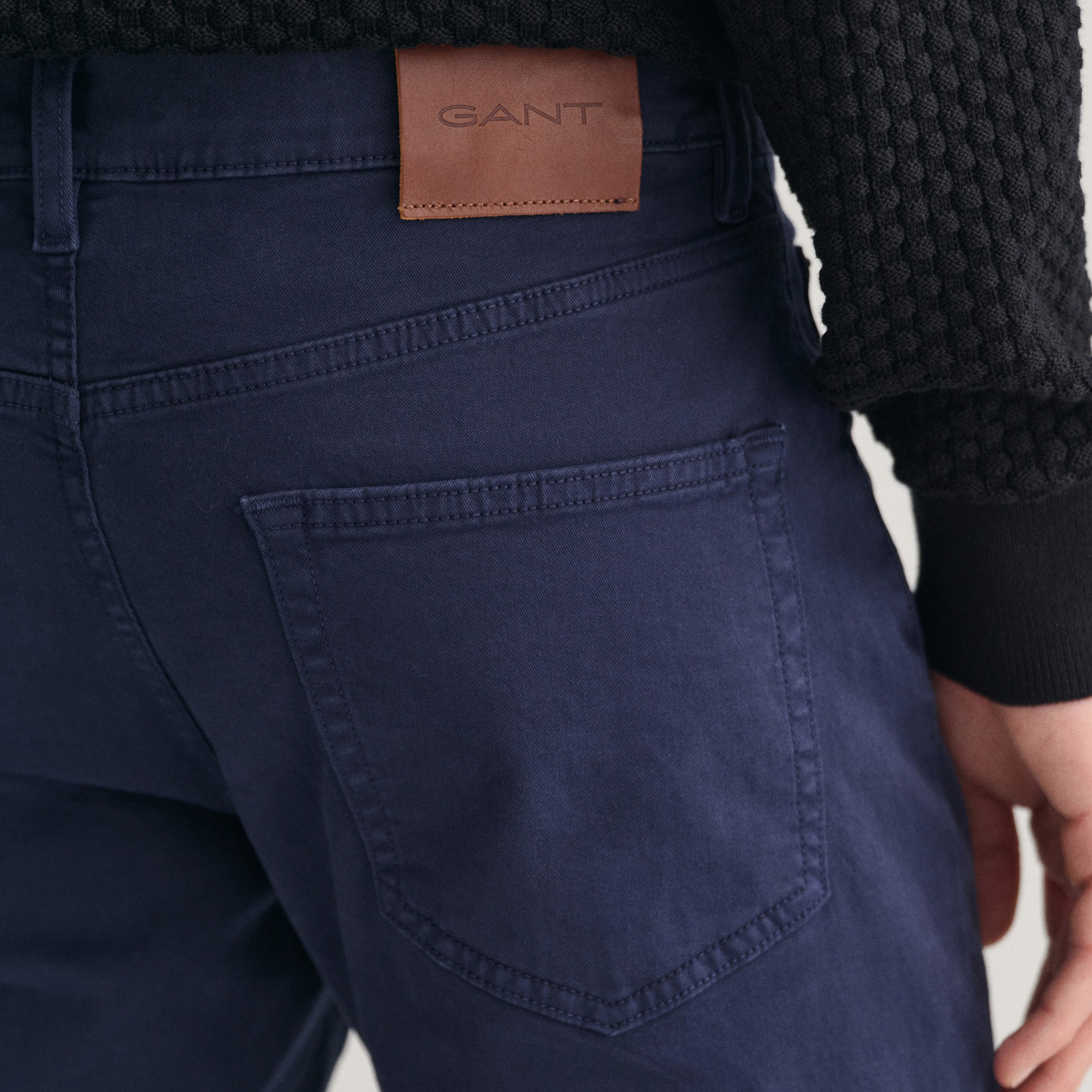 GANT Erkek Lacivert Slim Fit Jean