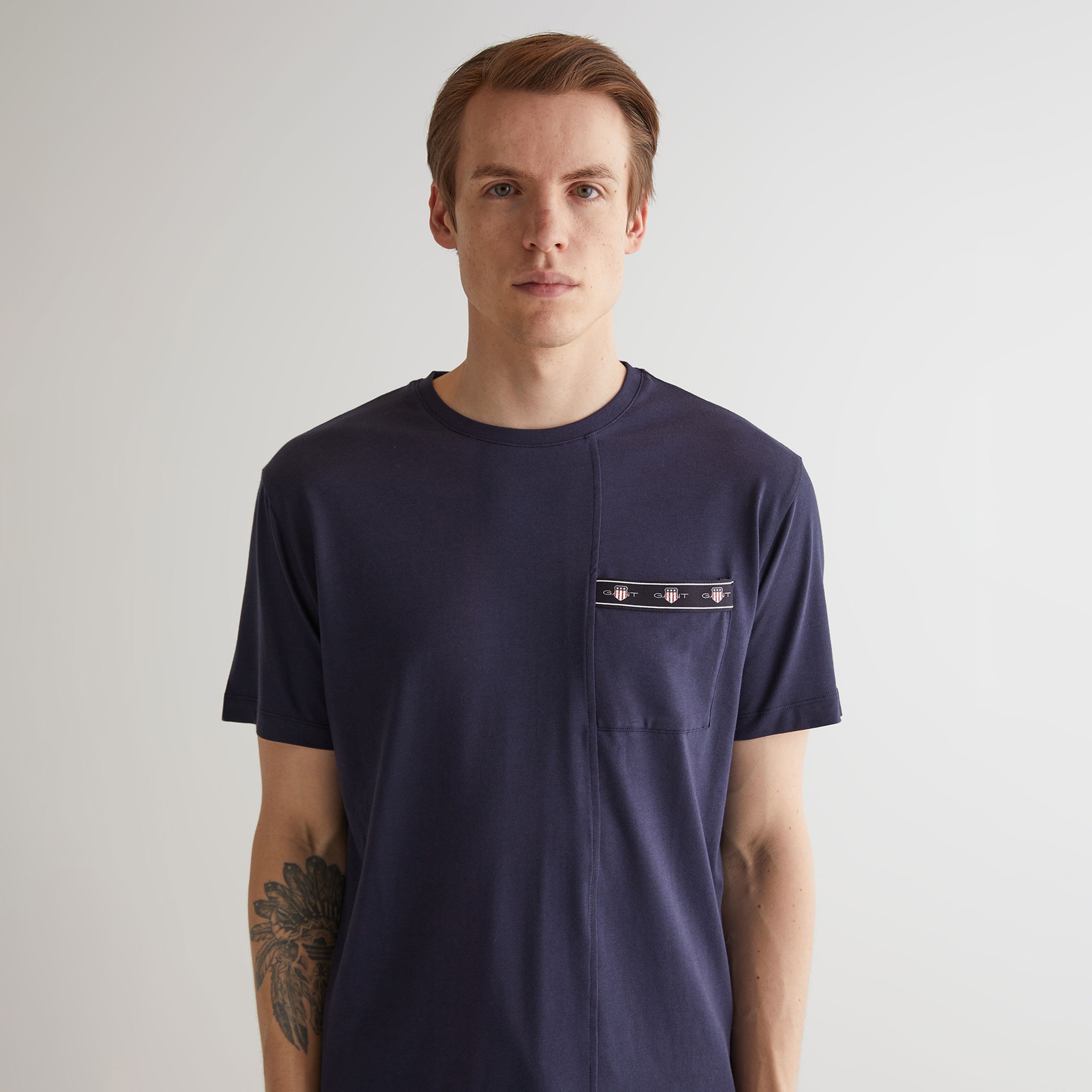 GANT Erkek Lacivert Regular Fit T-Shirt