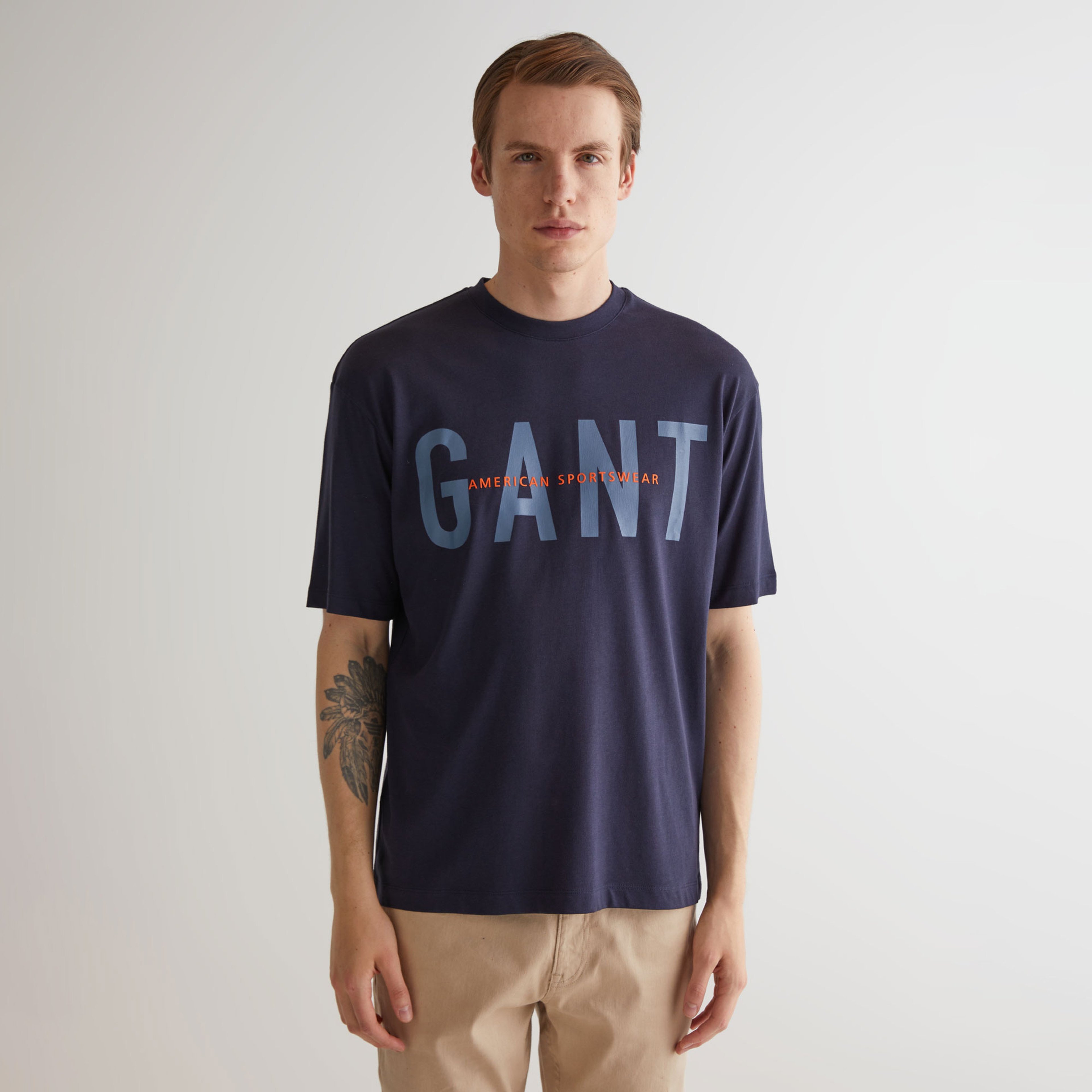 GANT Erkek Lacivert Oversize Fit Bisiklet Yaka Logolu T-shirt
