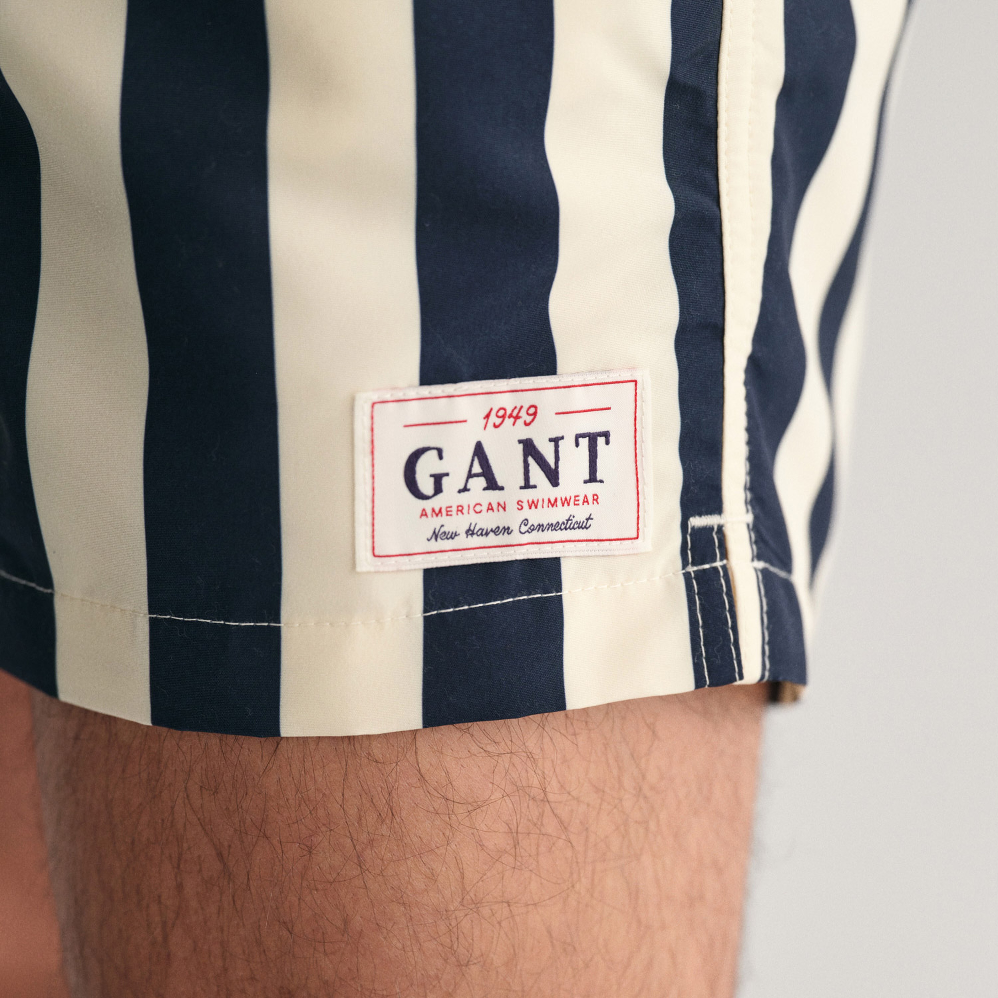 GANT Erkek Lacivert Regular Fit Çizgili Deniz Şortu