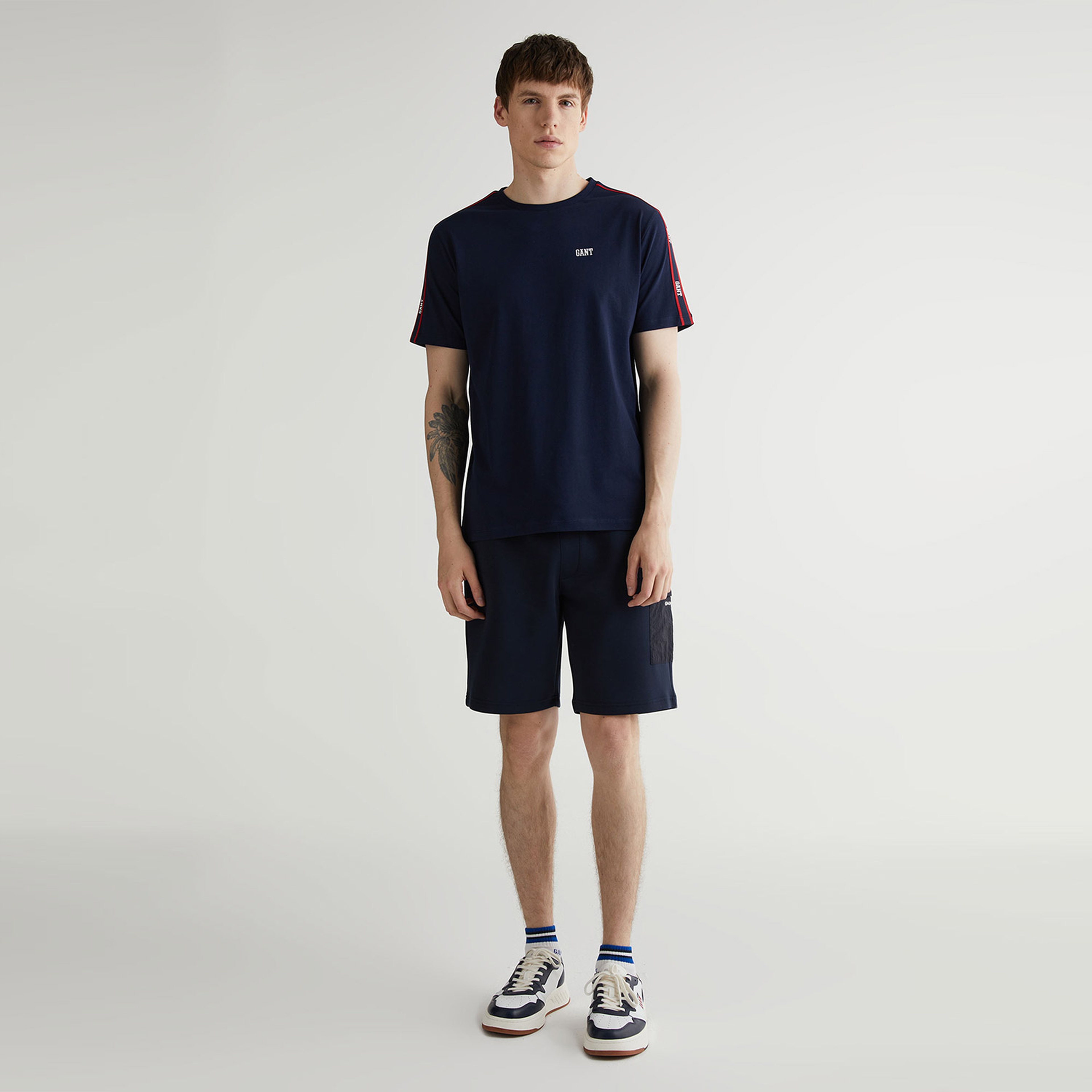 GANT Erkek Lacivert Regular Fit T-Shirt