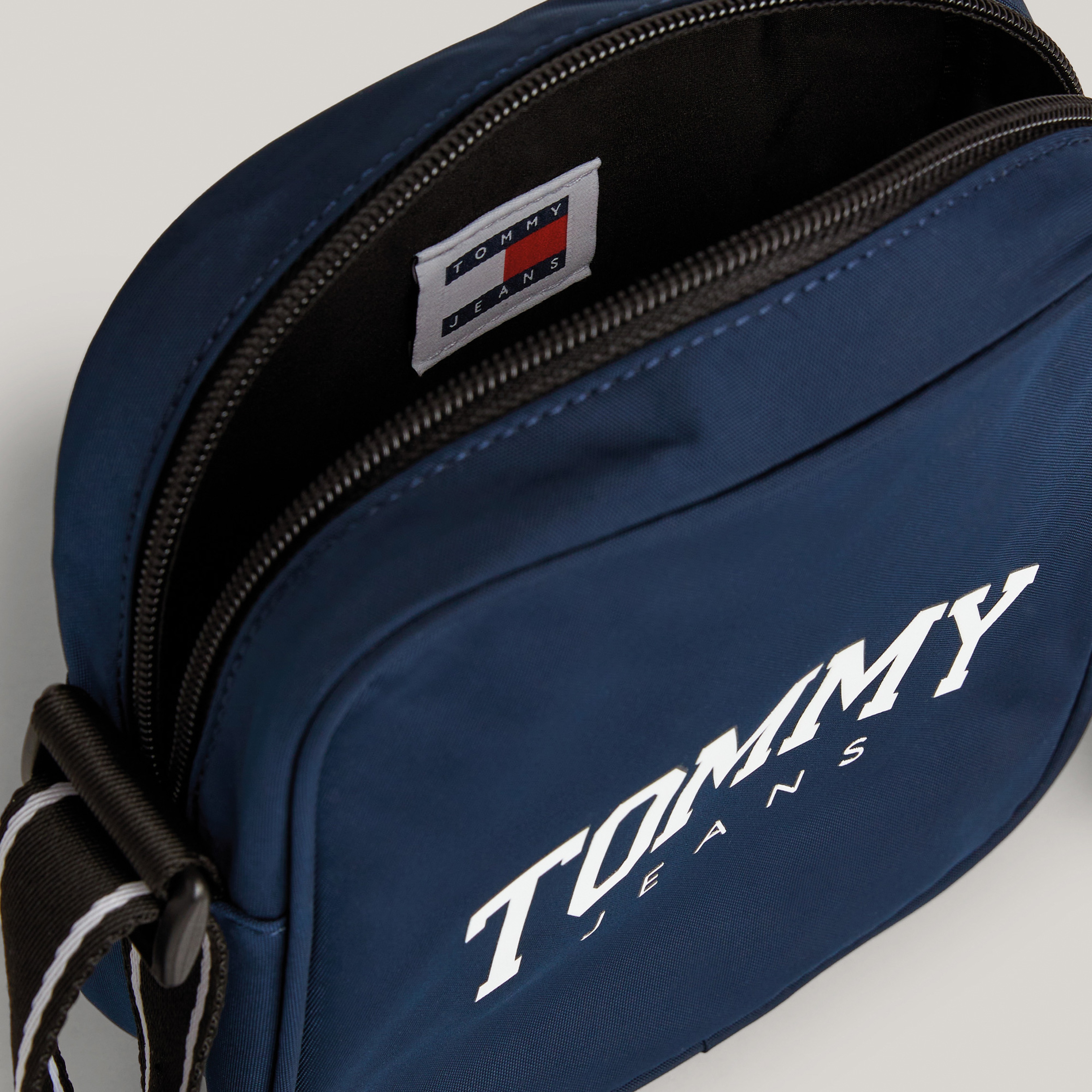 Tommy Hilfiger Erkek Mavi Çanta