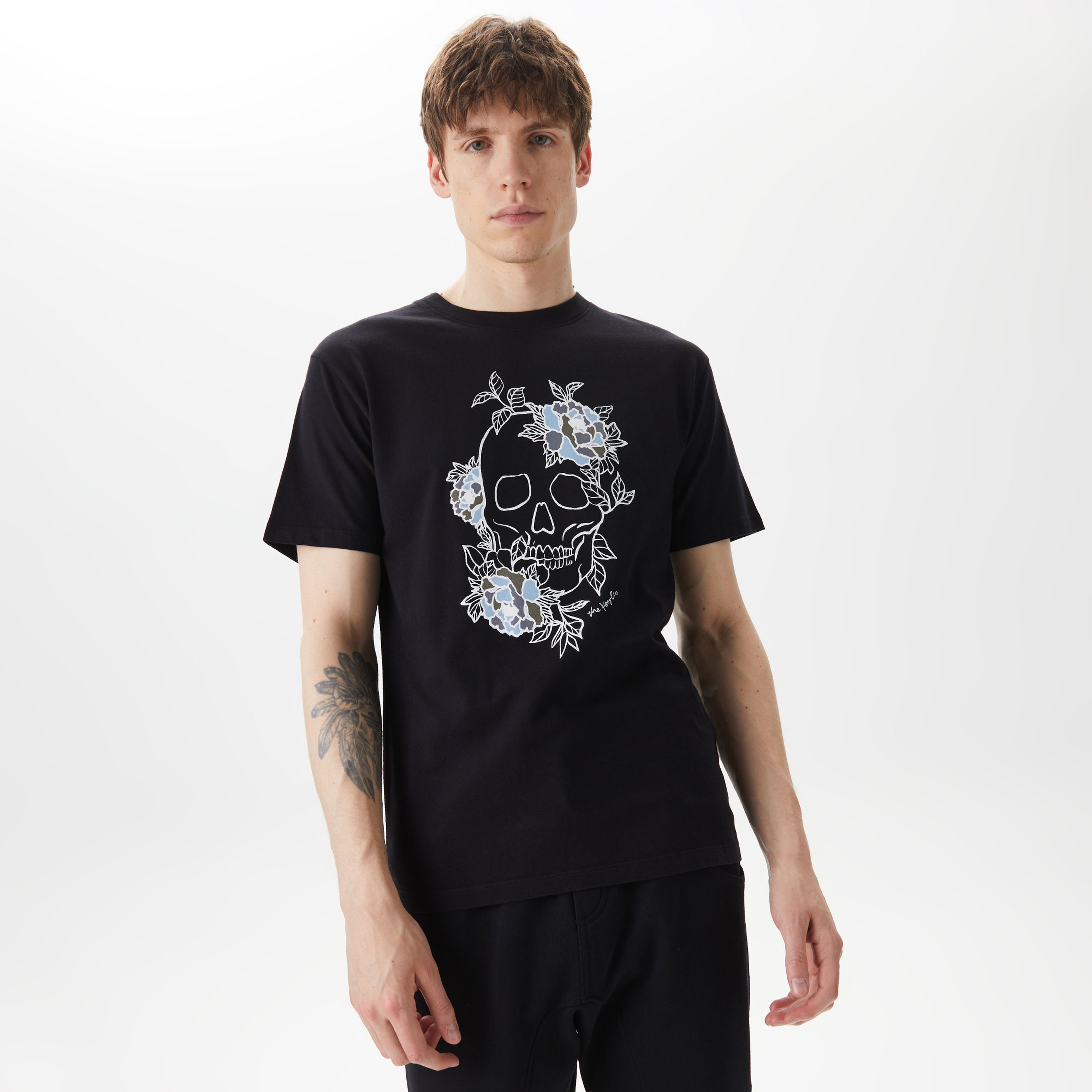 ERKEK BASKILI BİSİKLET YAKA SİYAH T-SHIRT