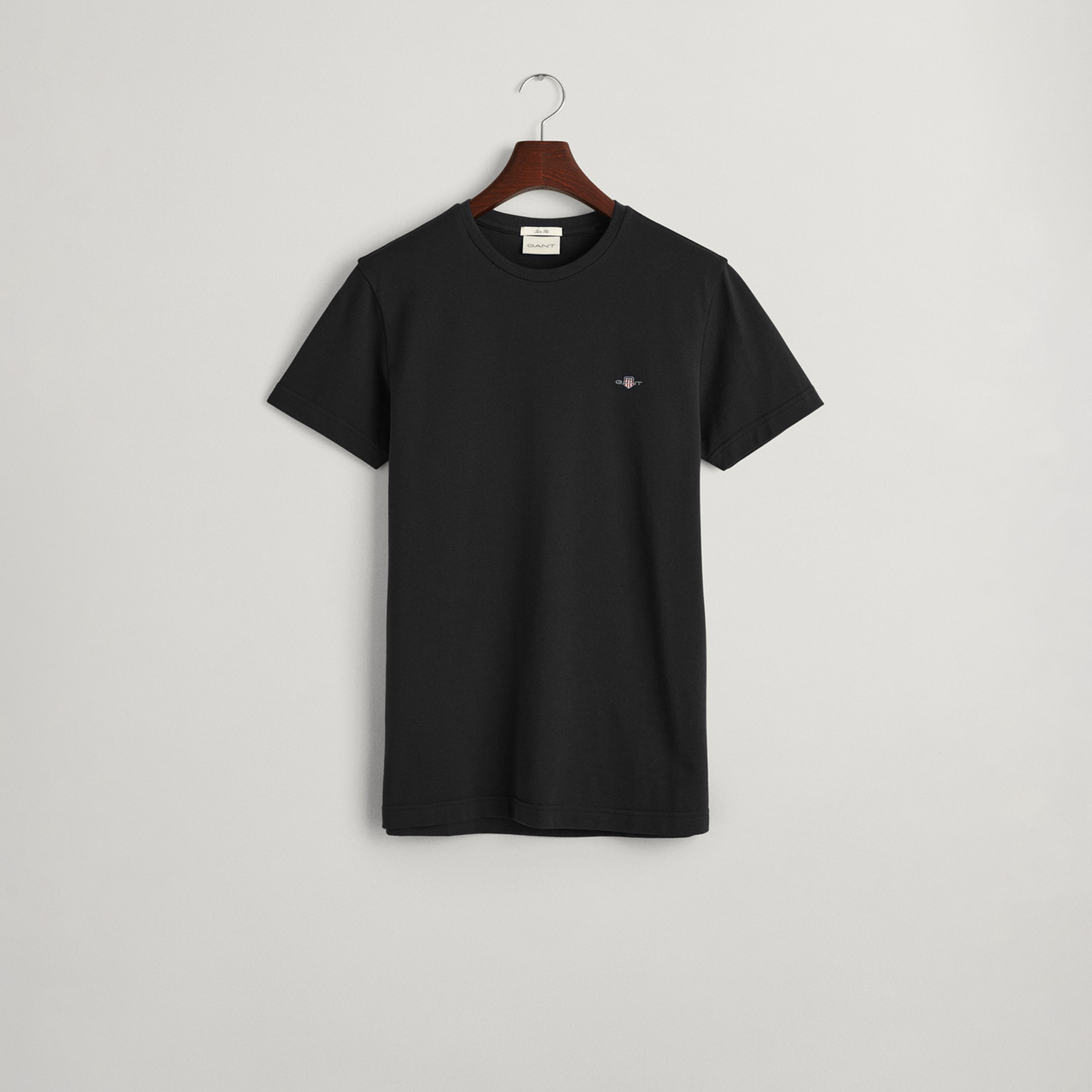 GANT Erkek Siyah Slim Fit Bisiklet Yaka T-Shirt