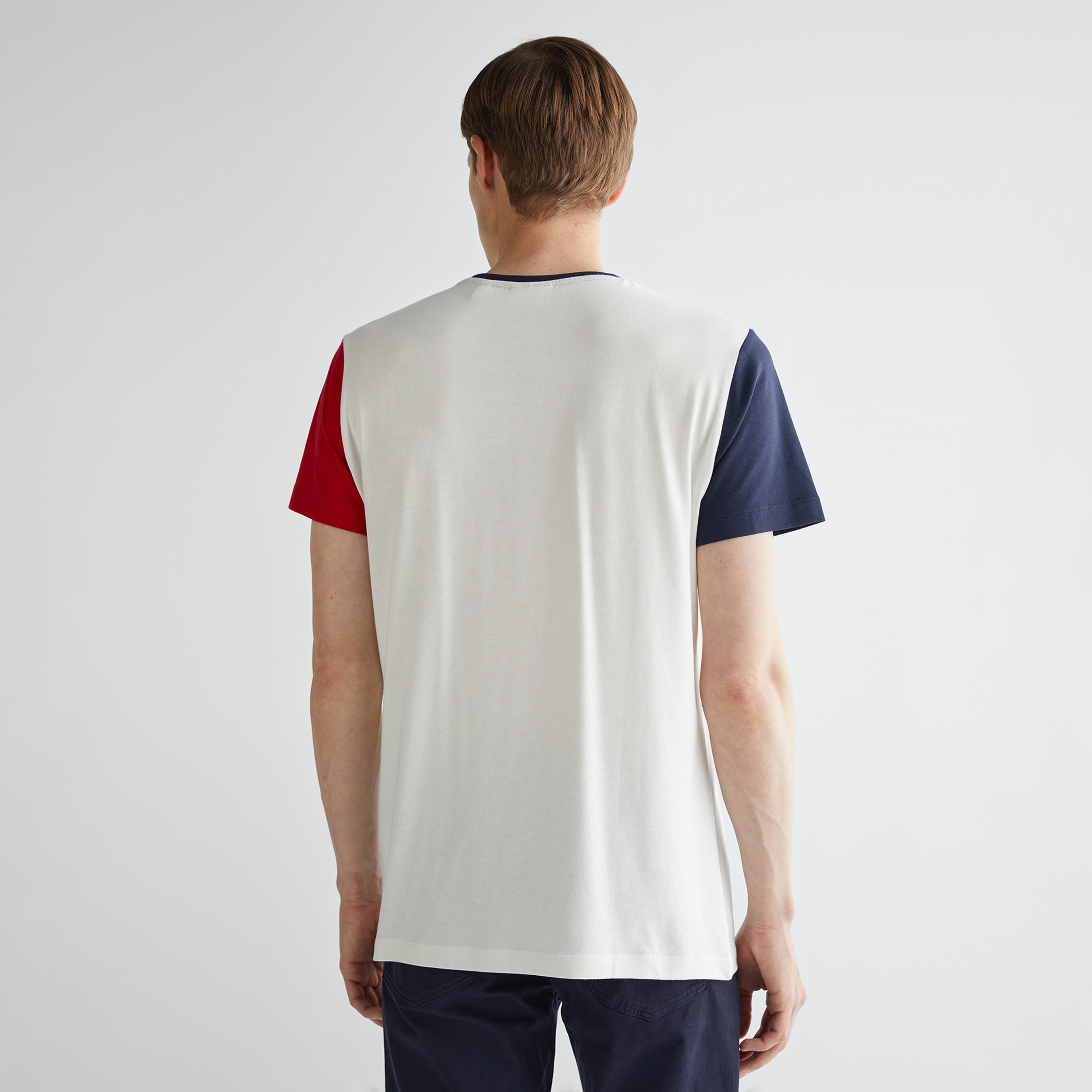 GANT Erkek Krem Regular Fit Bisiklet Yaka Logolu T-shirt