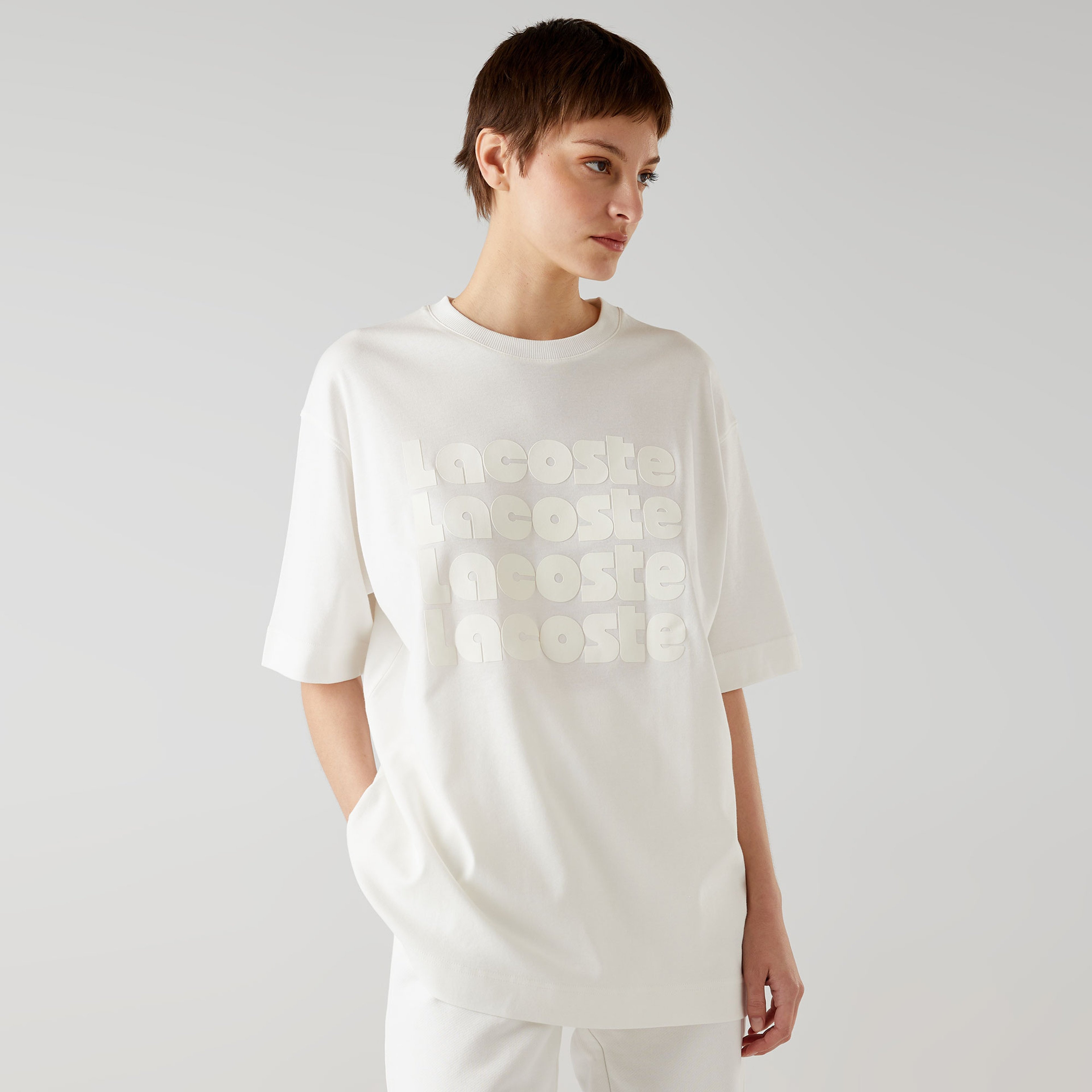 Lacoste Relaxed Fit Bisiklet Yaka Kadın Beyaz T-Shirt