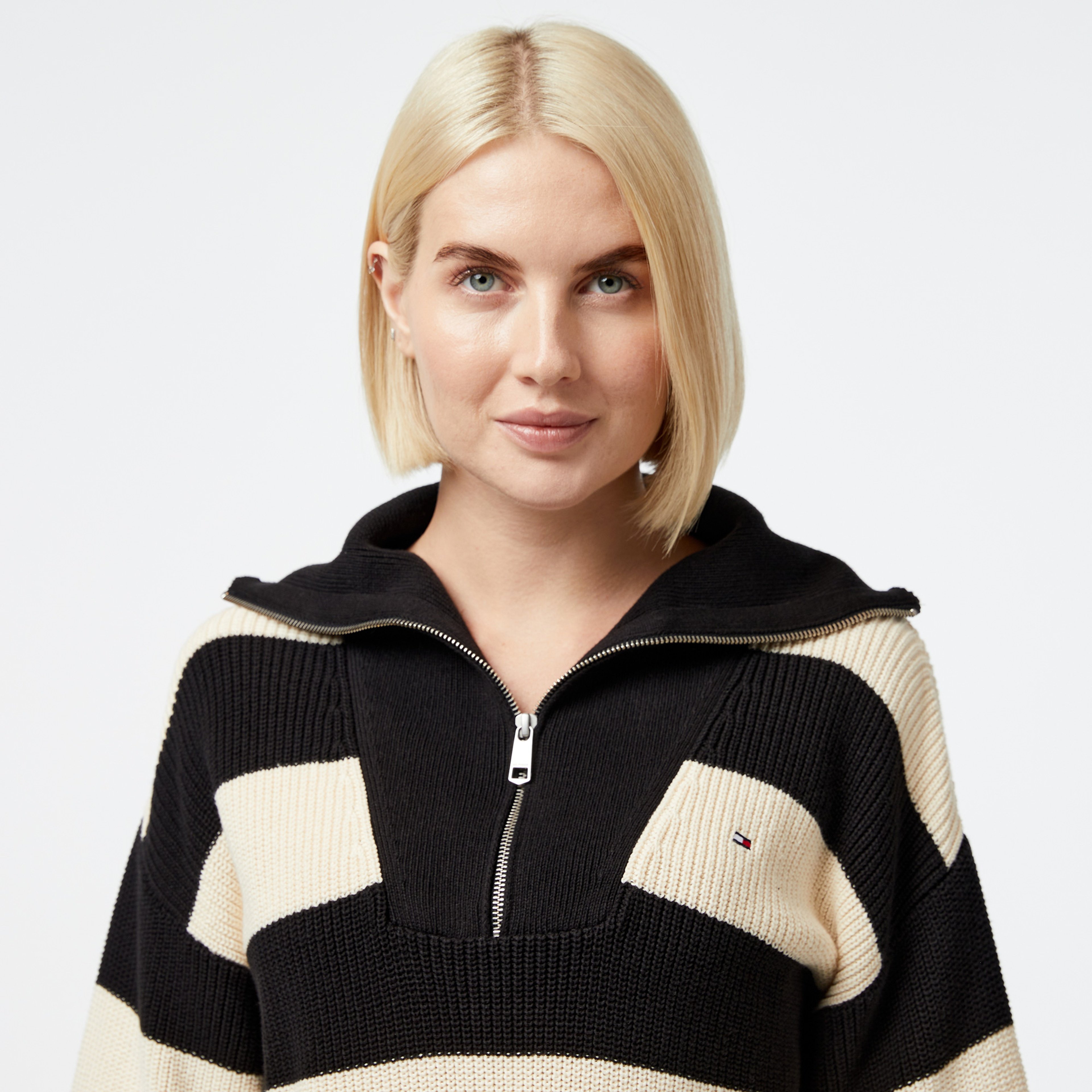 Tommy Hilfiger Kadın Siyah Triko