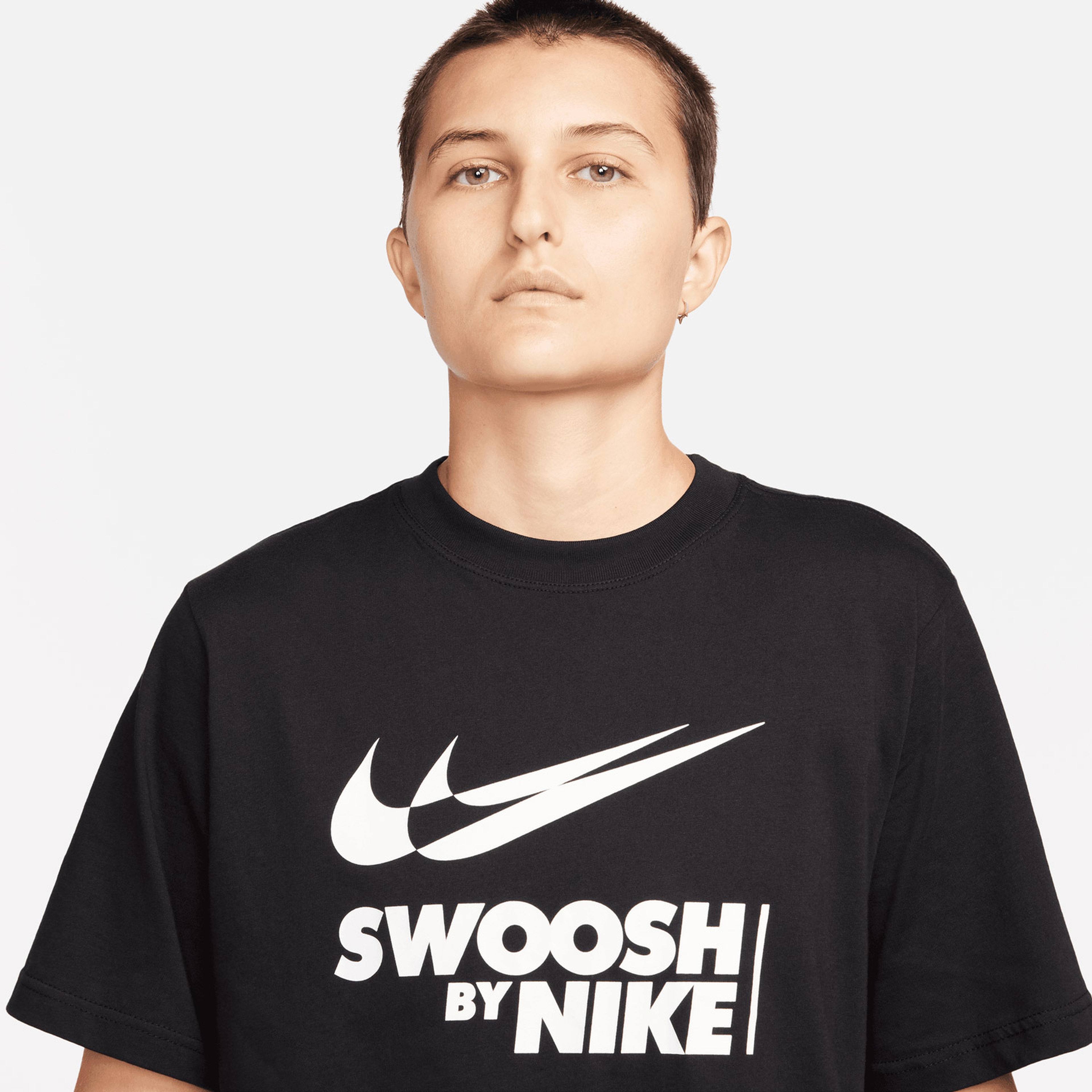 Nike Sportswear Kadın Siyah T-Shirt
