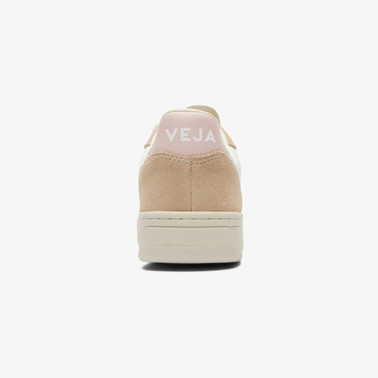 Veja V10 Chromefree Leather Kadın Bej Sneaker