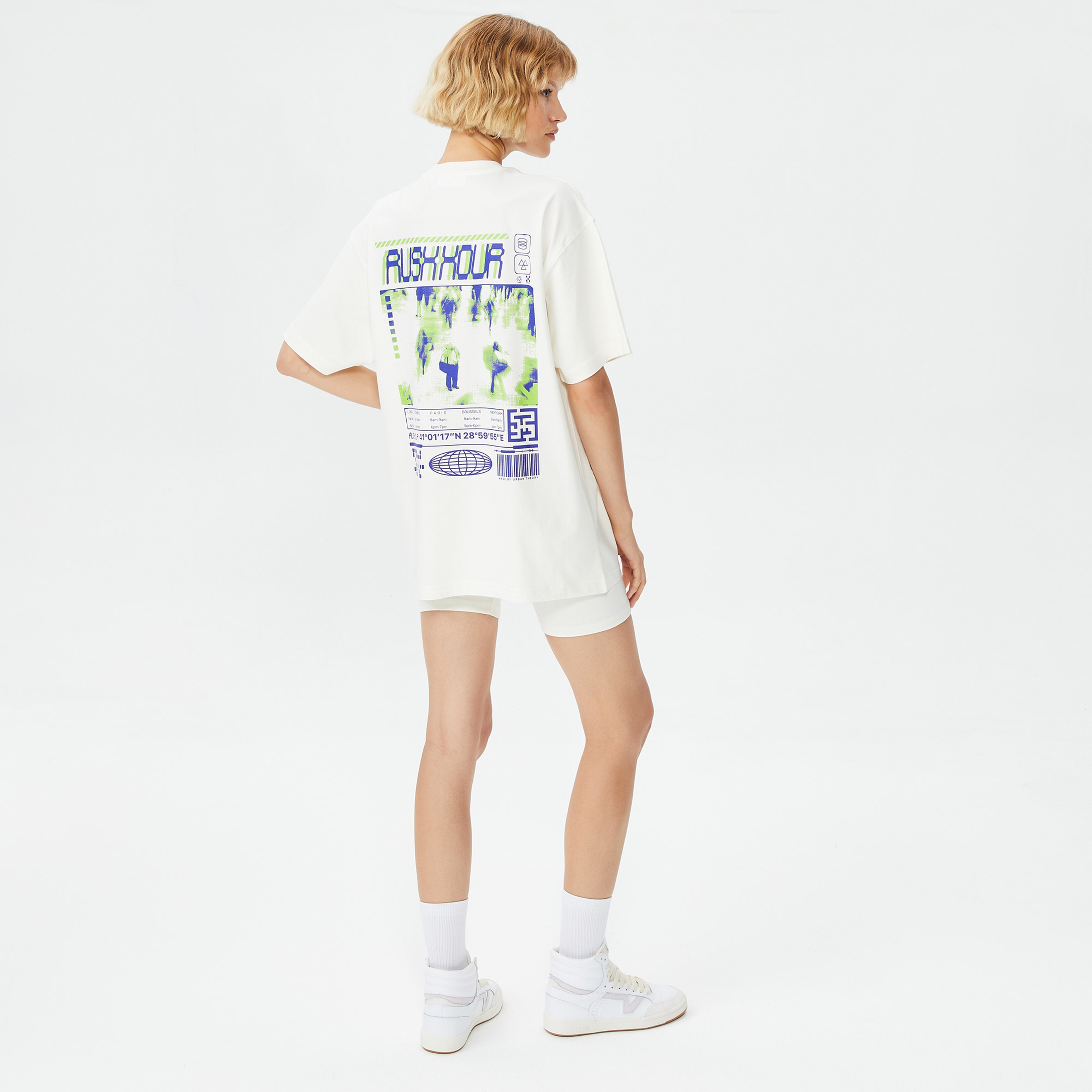 Urban Theory Back Artwork Prınted Unisex Beyaz T-Shirt