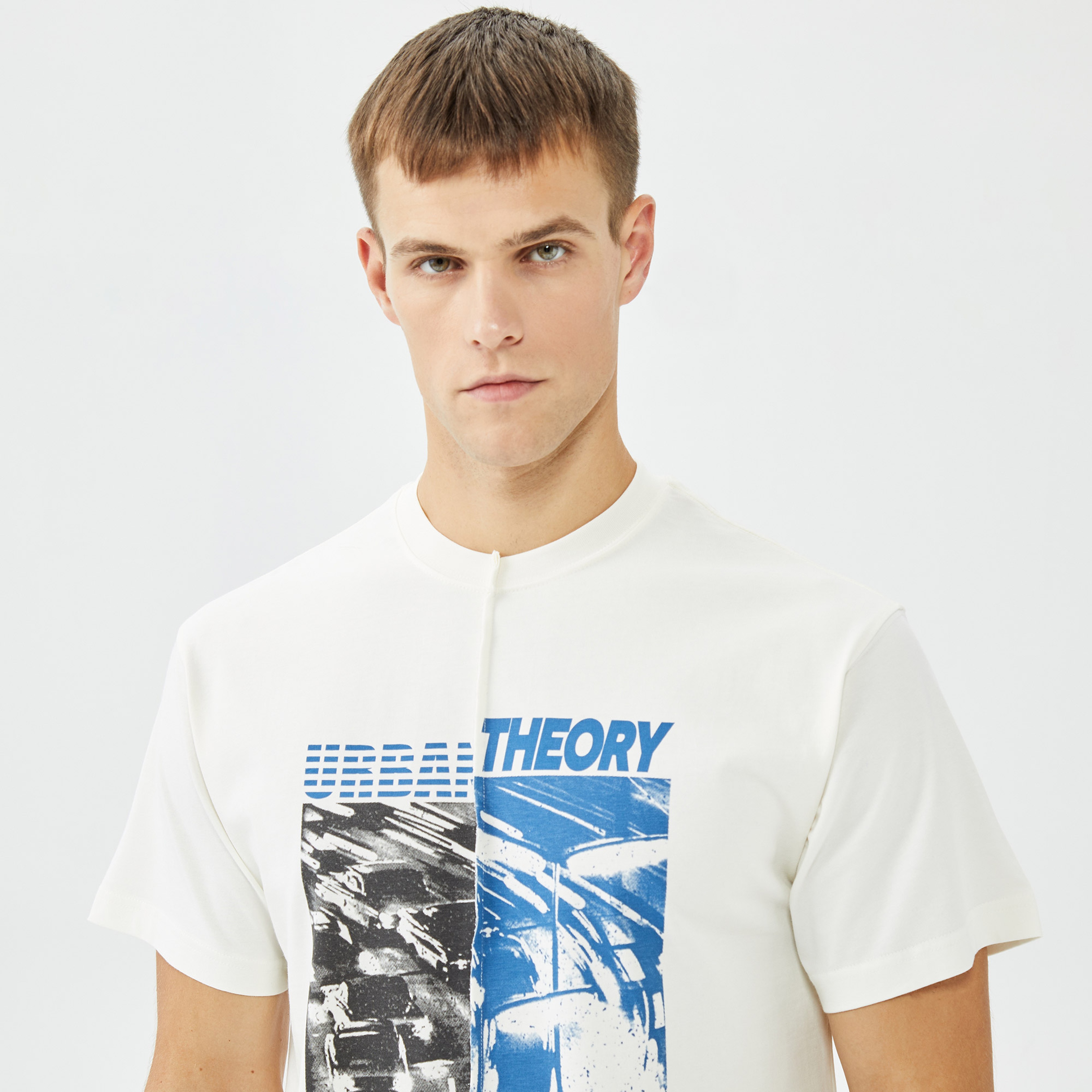 Urban Theory Artwork Printed Asymetric Unisex Beyaz T-Shirt