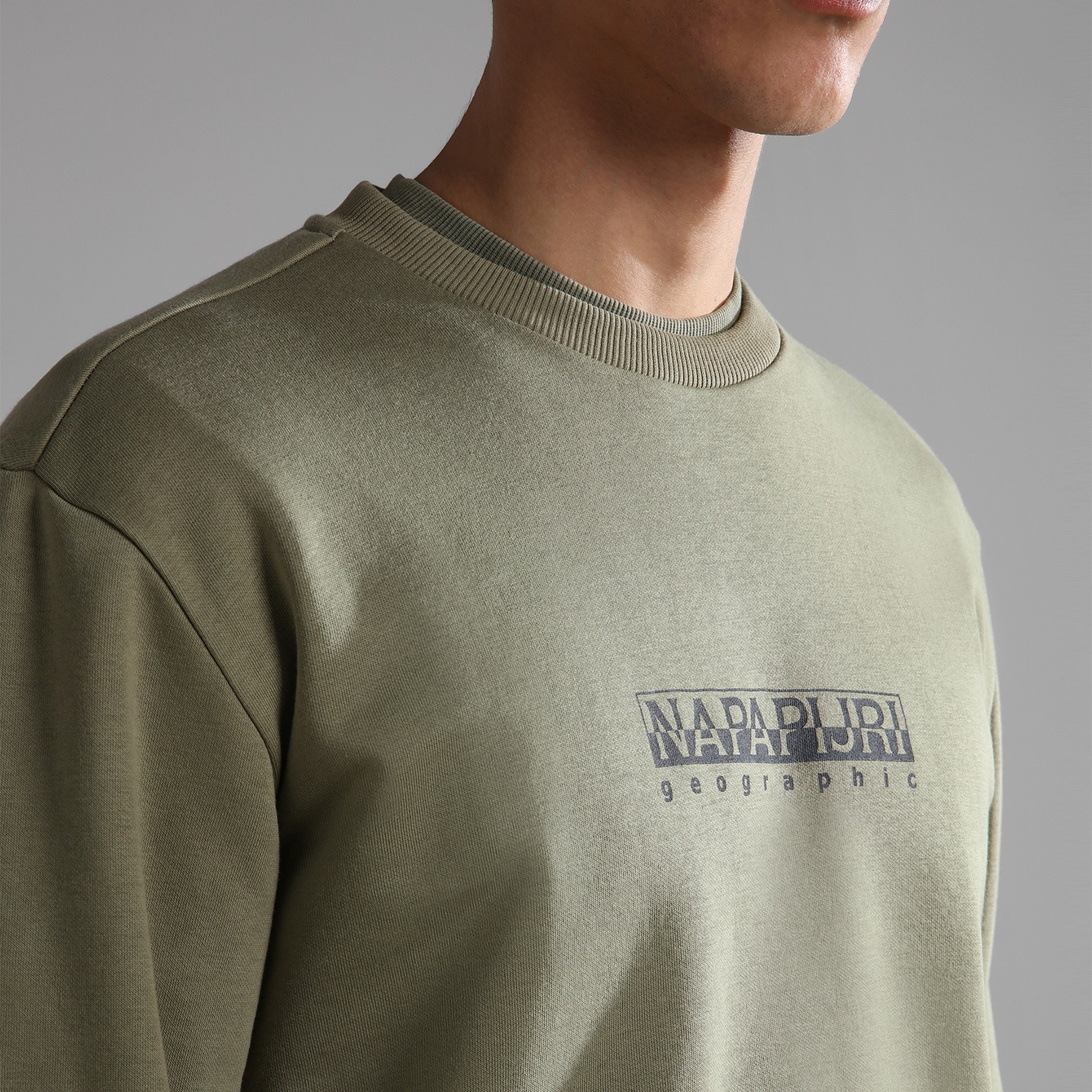 Napapijri Box Logo Crewneck Erkek Haki Sweatshirt