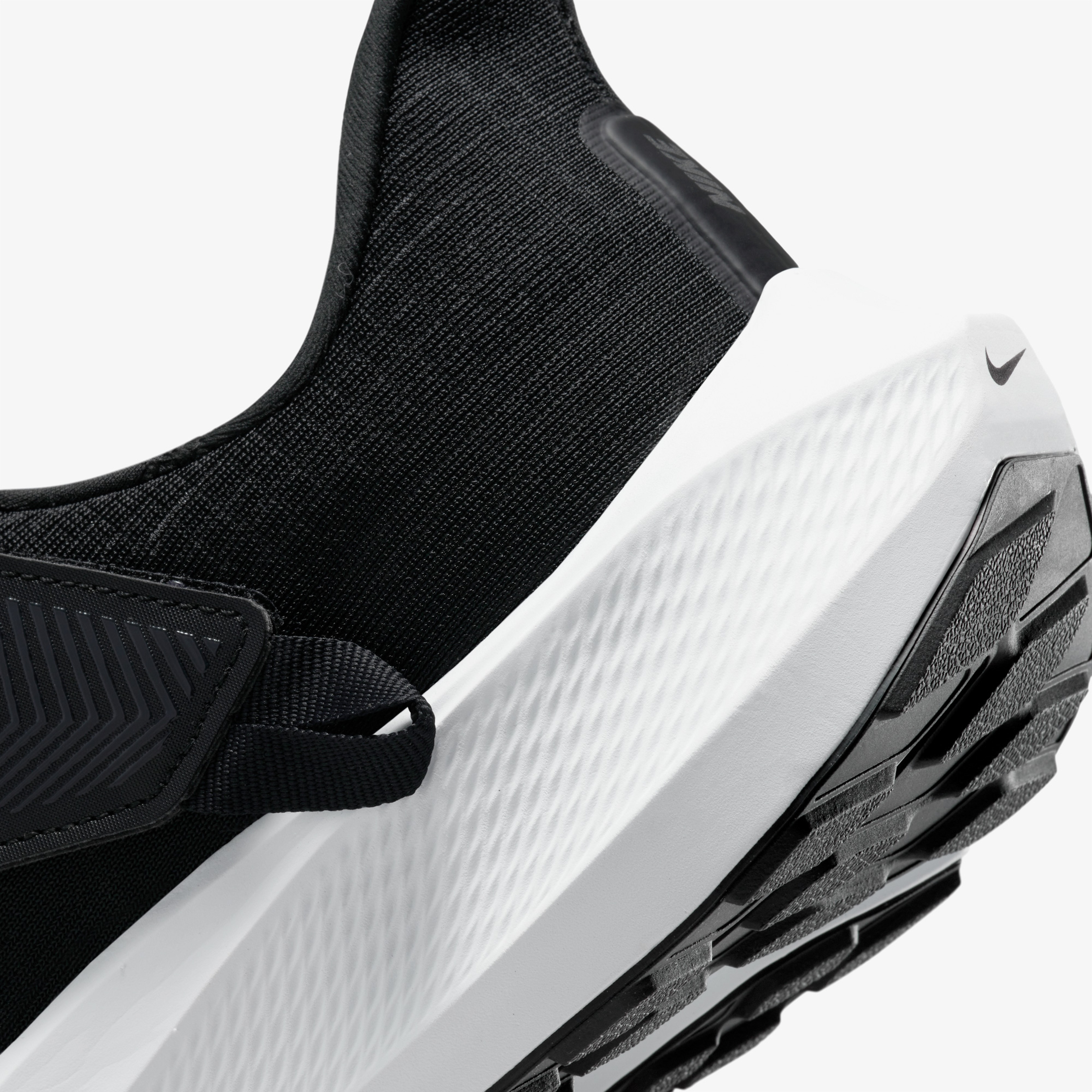 Nike Air Zoom Pegasus Flyease Erkek Siyah Spor Ayakkabı